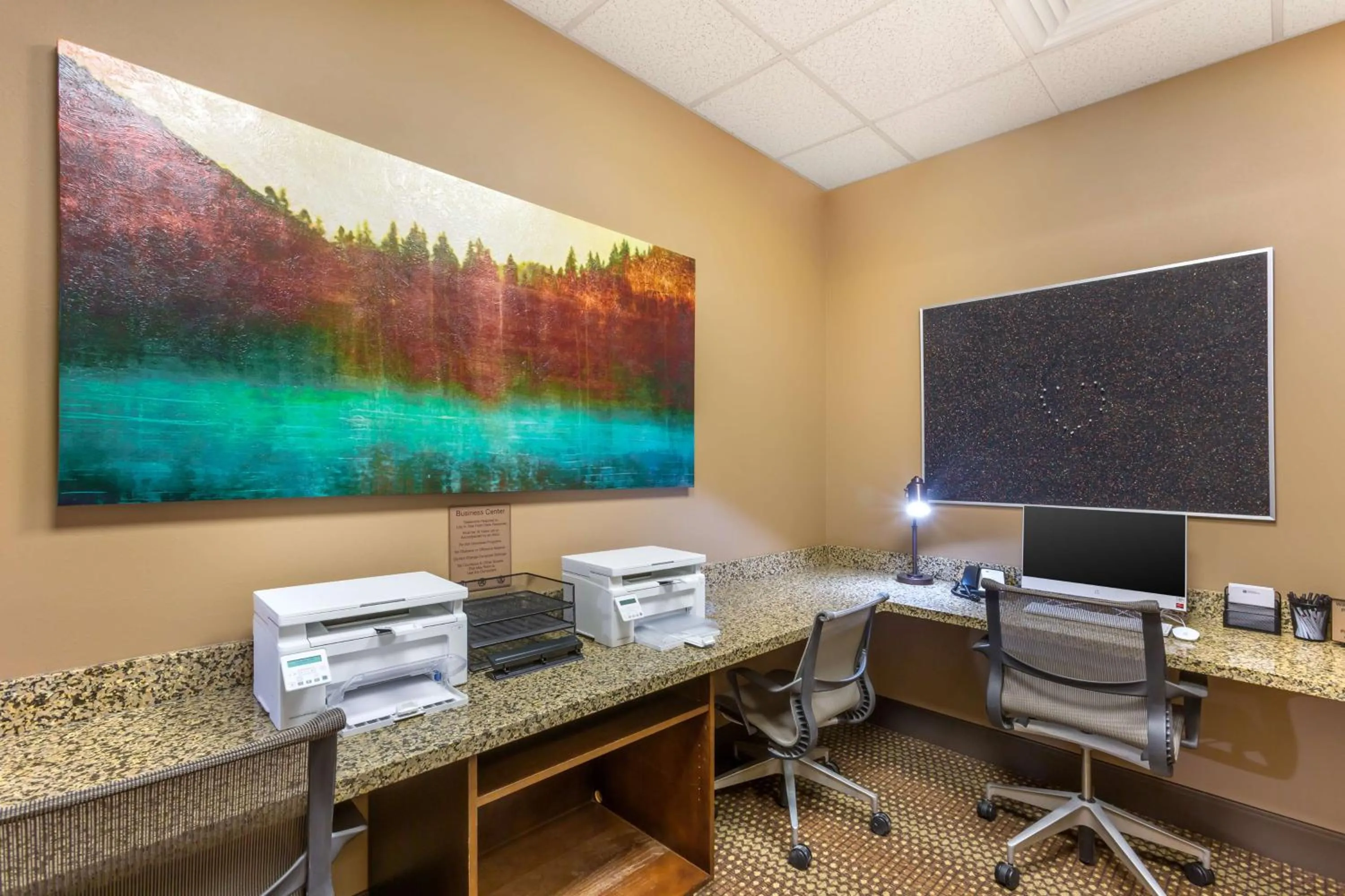 Business facilities in Best Western Premier Ivy Inn & Suites