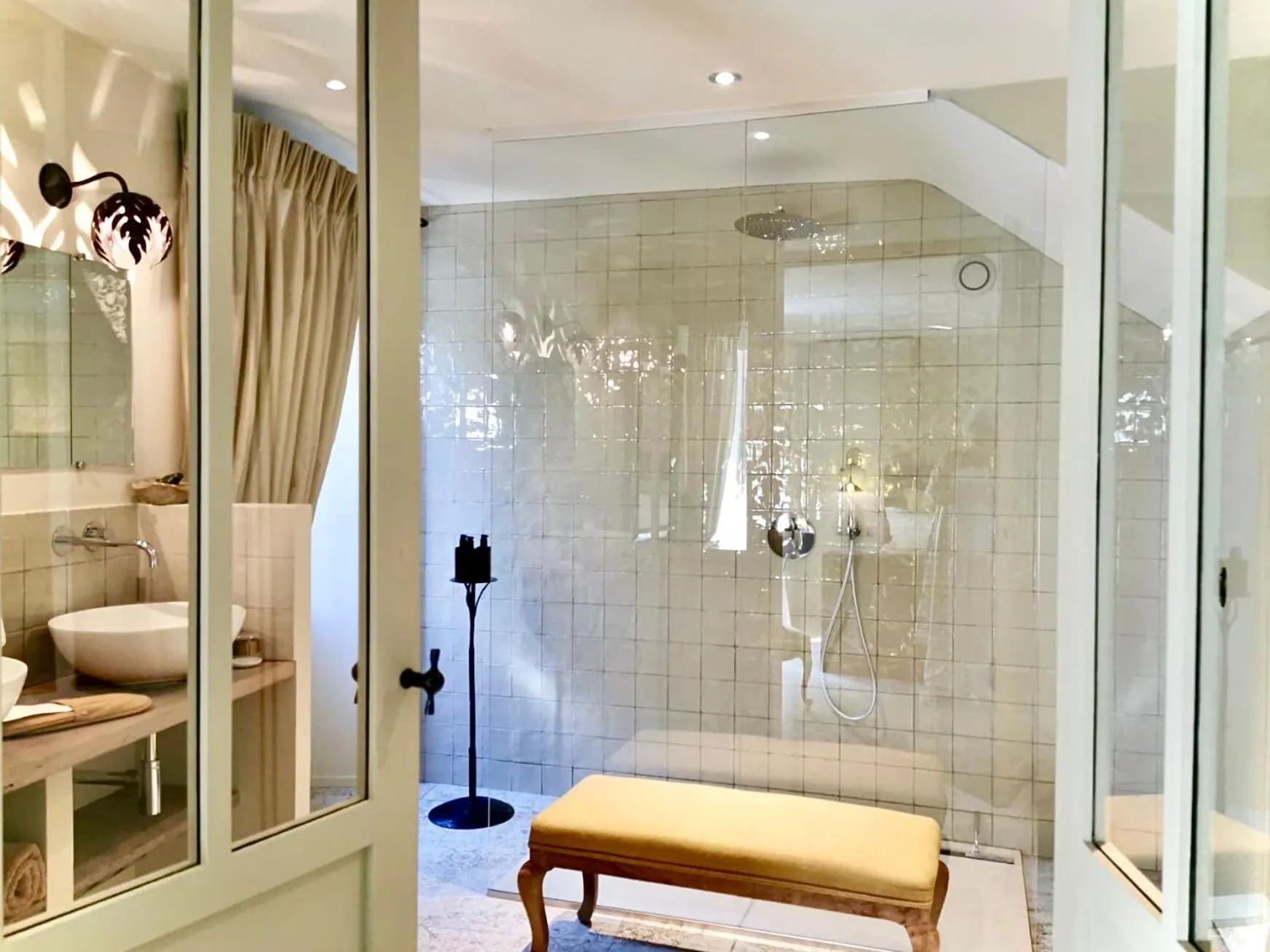 Bathroom in Provence Km28