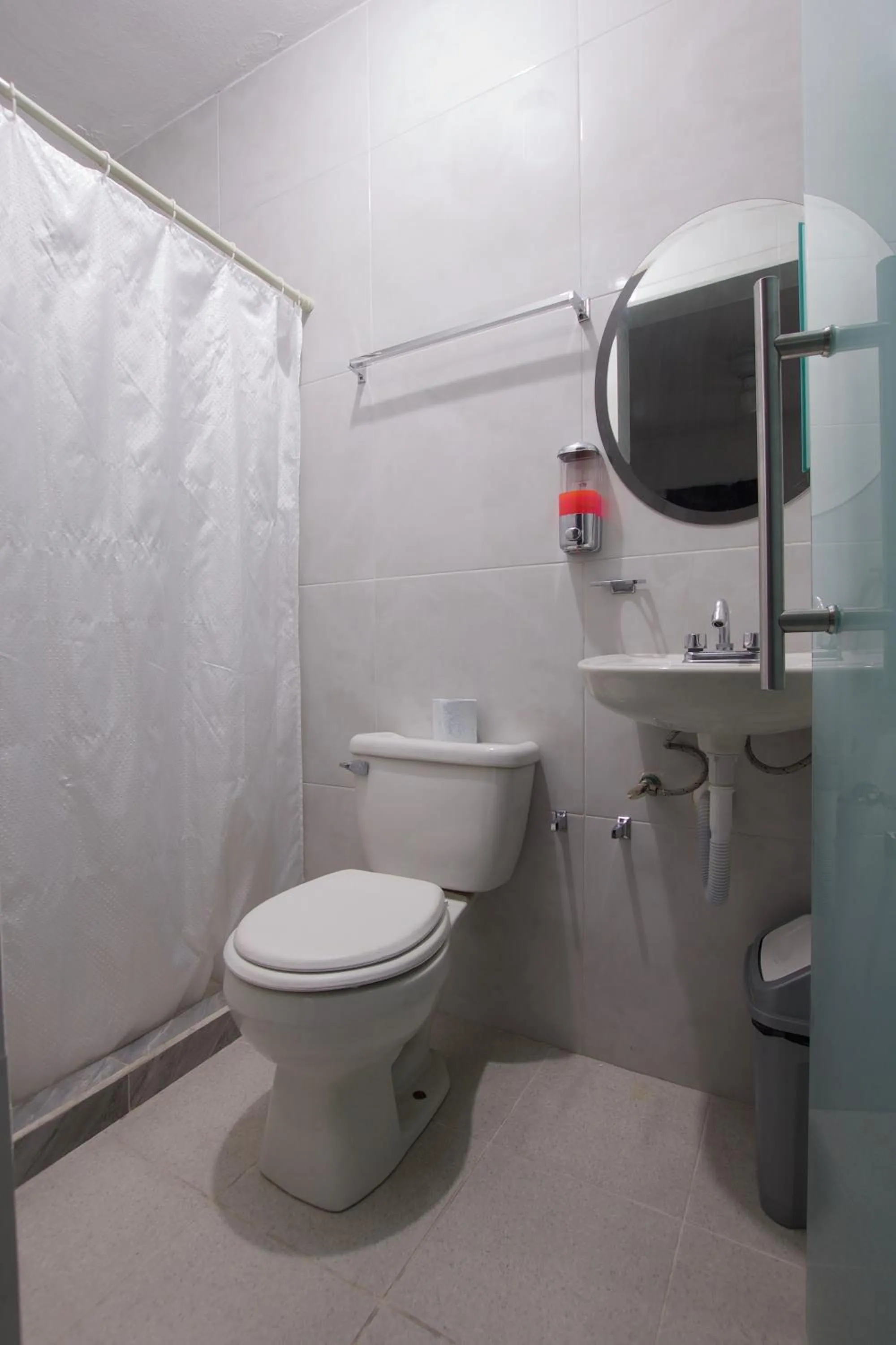 Bathroom in Hotel Villa 12 TX