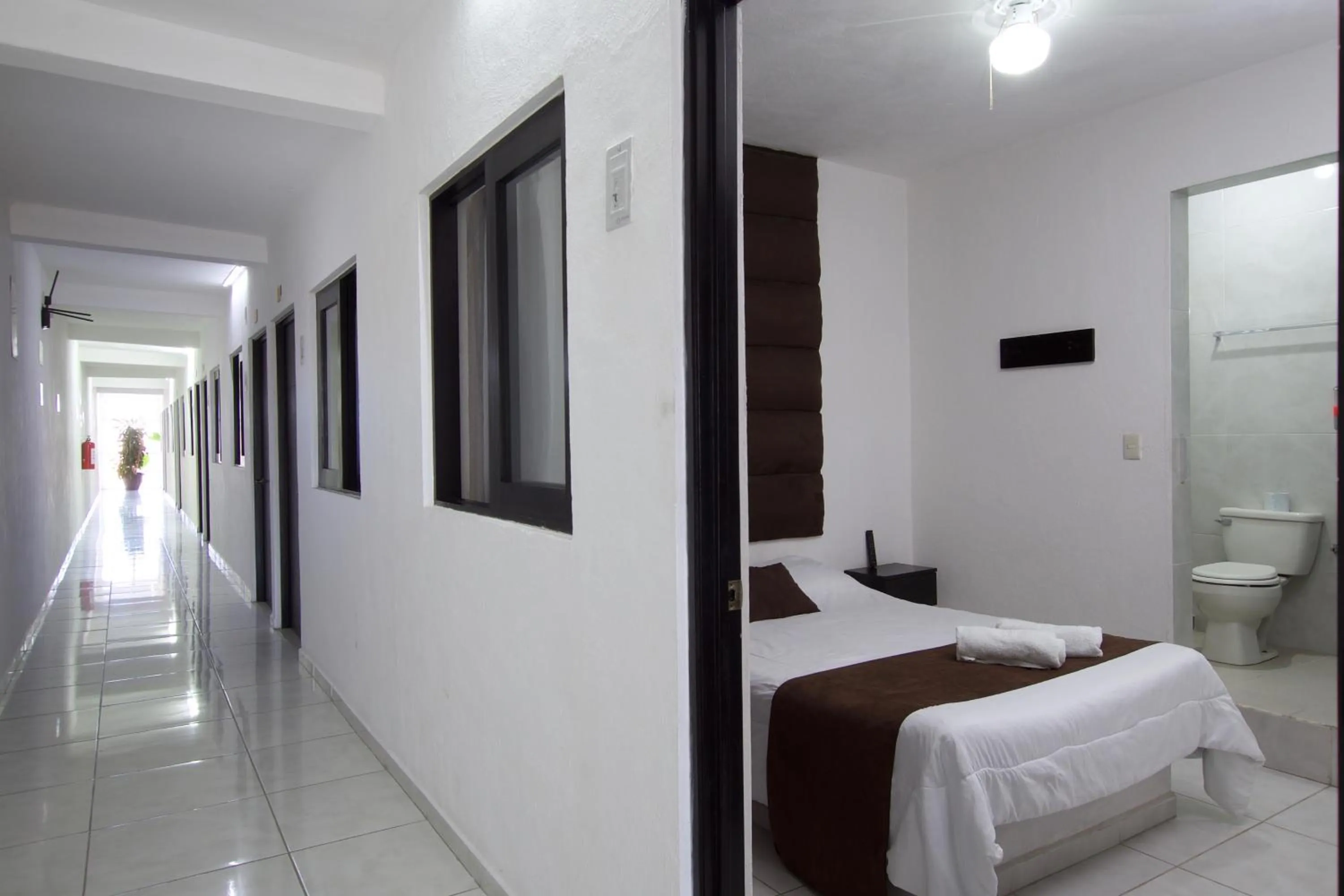 Bedroom, Bed in Hotel Villa 12 TX