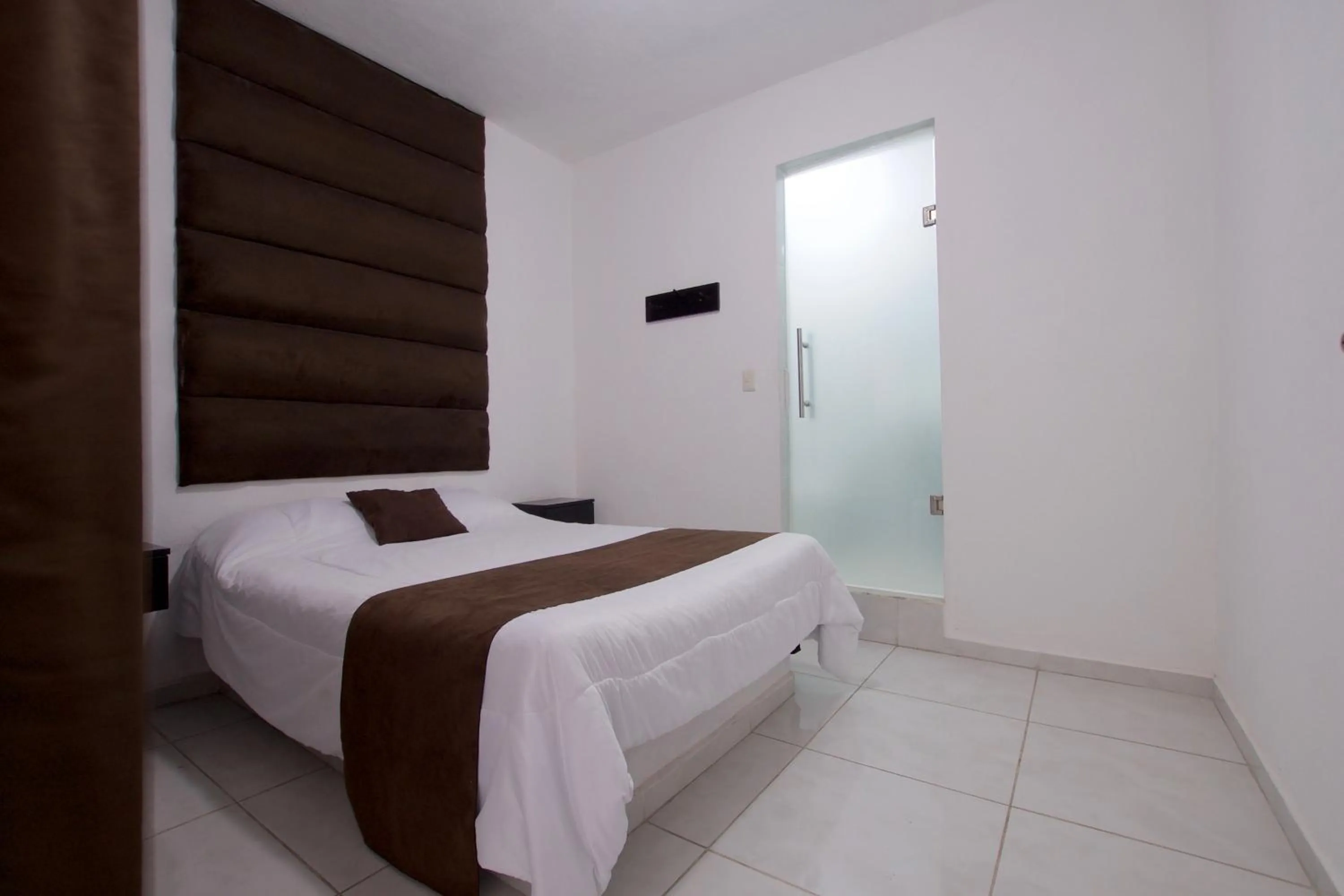 Bedroom, Bed in Hotel Villa 12 TX