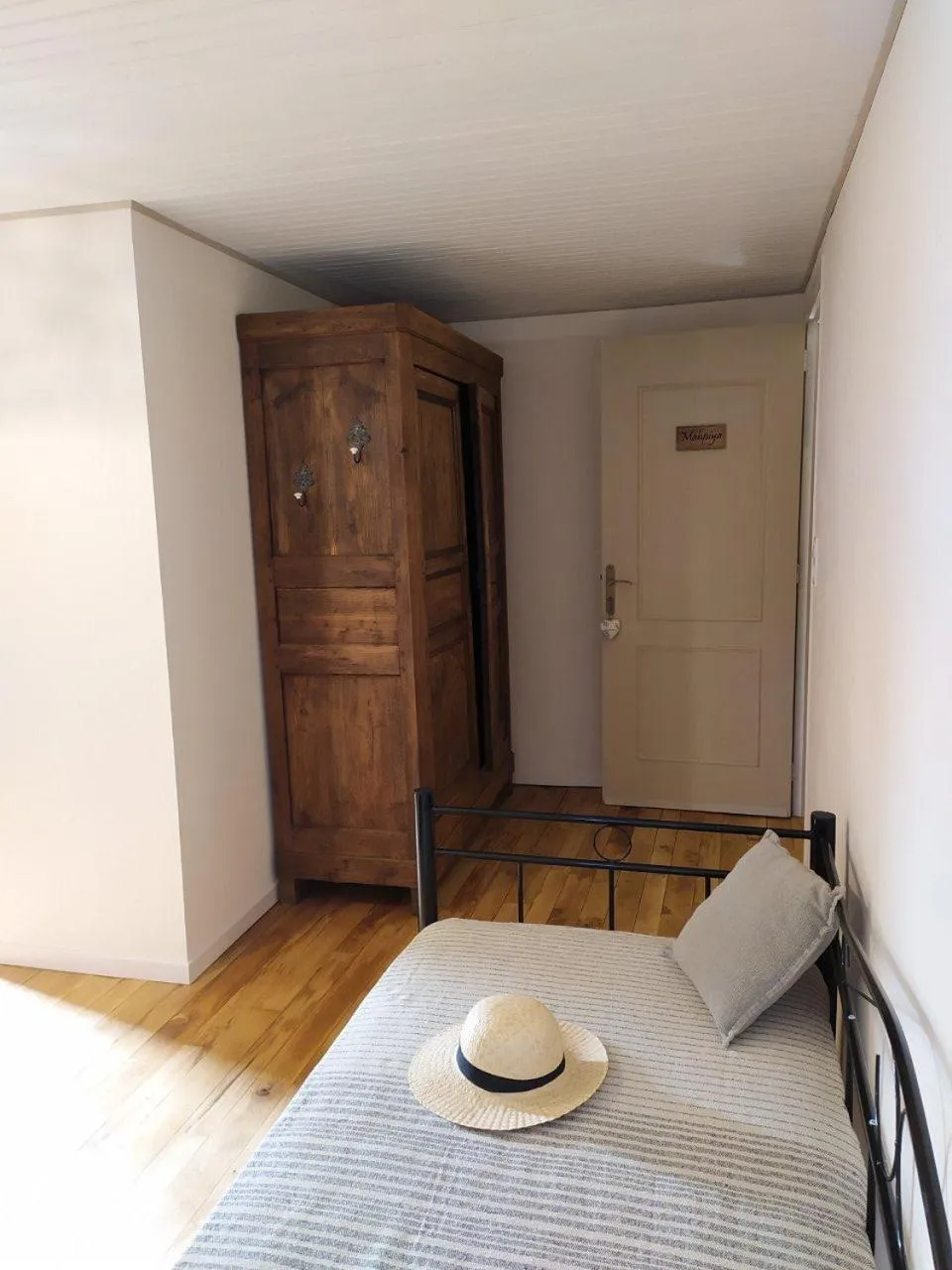 Photo of the whole room, Bed in La Ferme Les Mamours