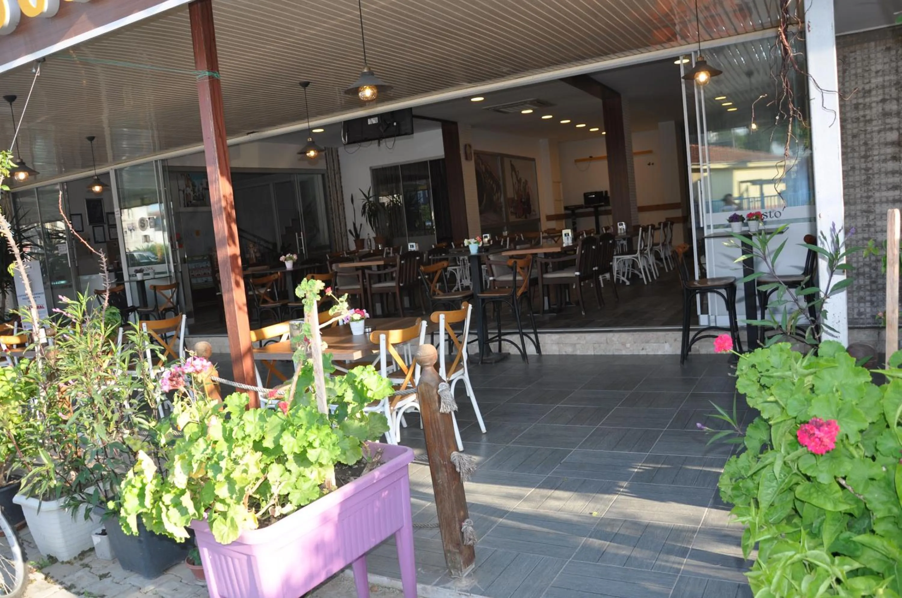 Property building in Neoss Boutique Hotel