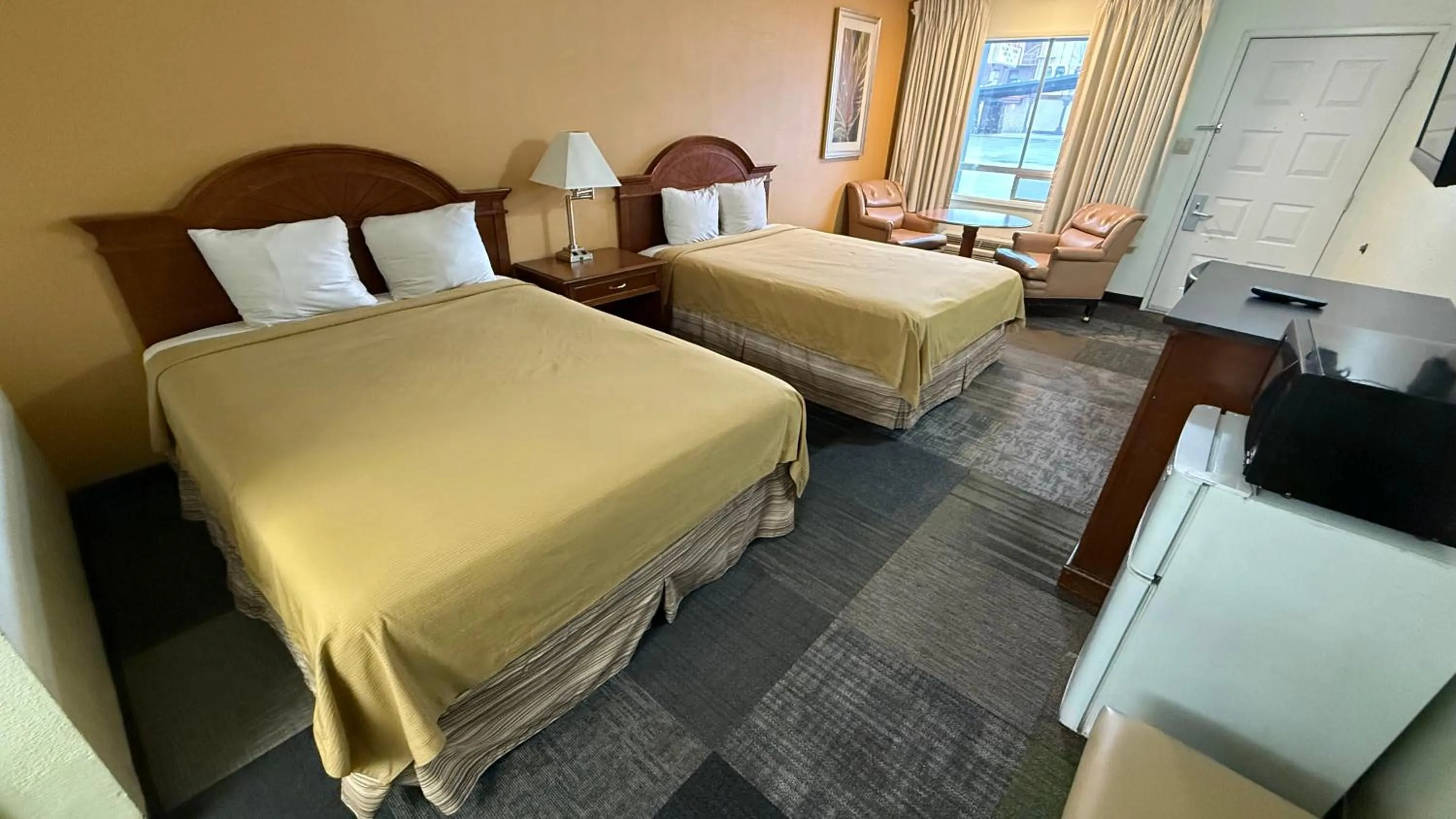 Bed in Thunderbird Motel