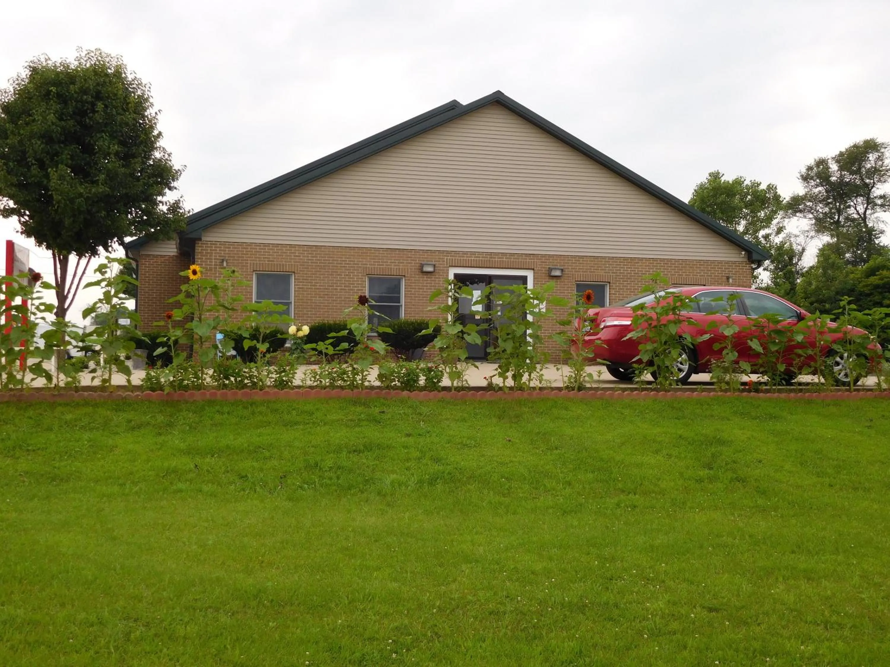 Garden in Attica Inn