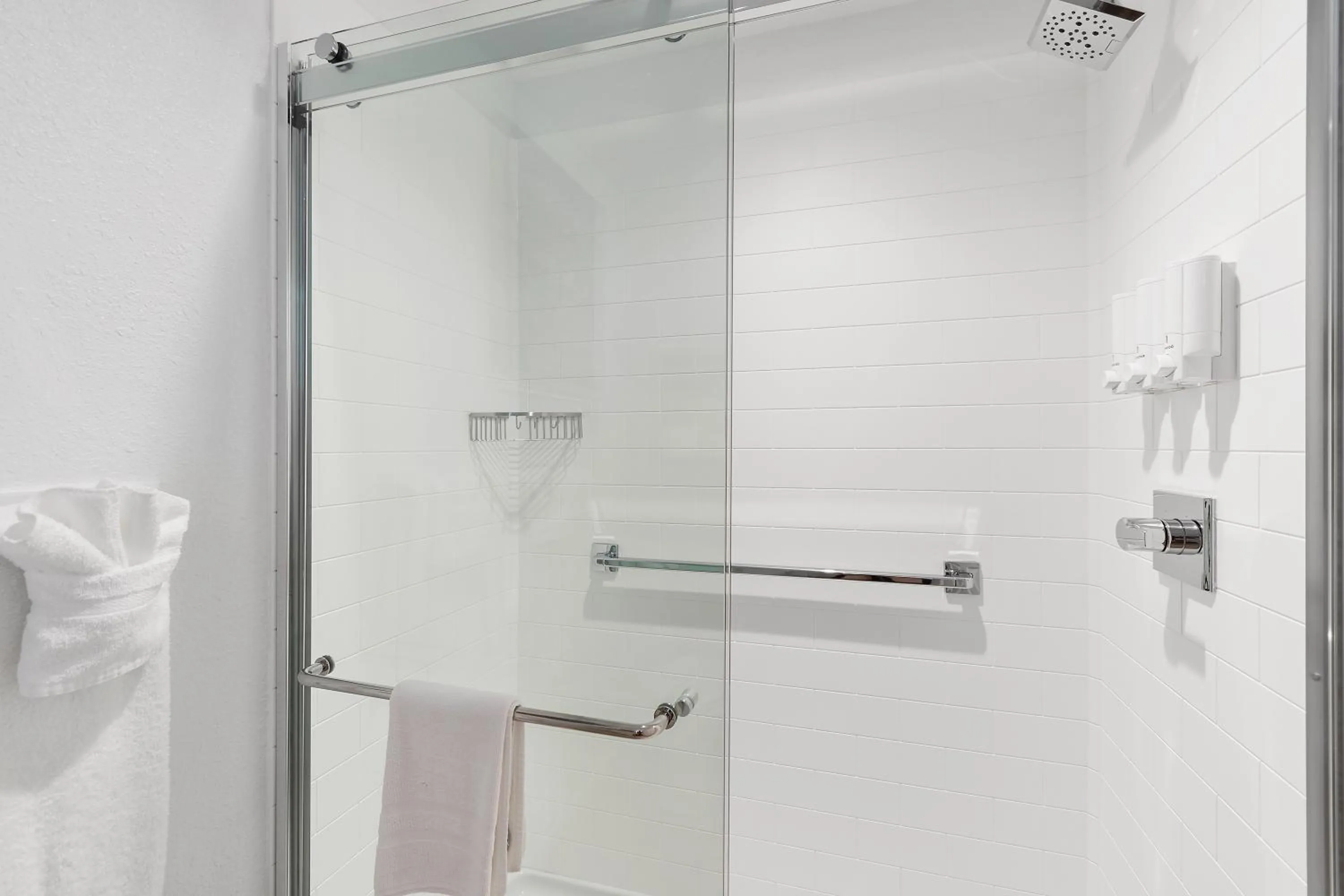 Shower in Ocean Isle Inn