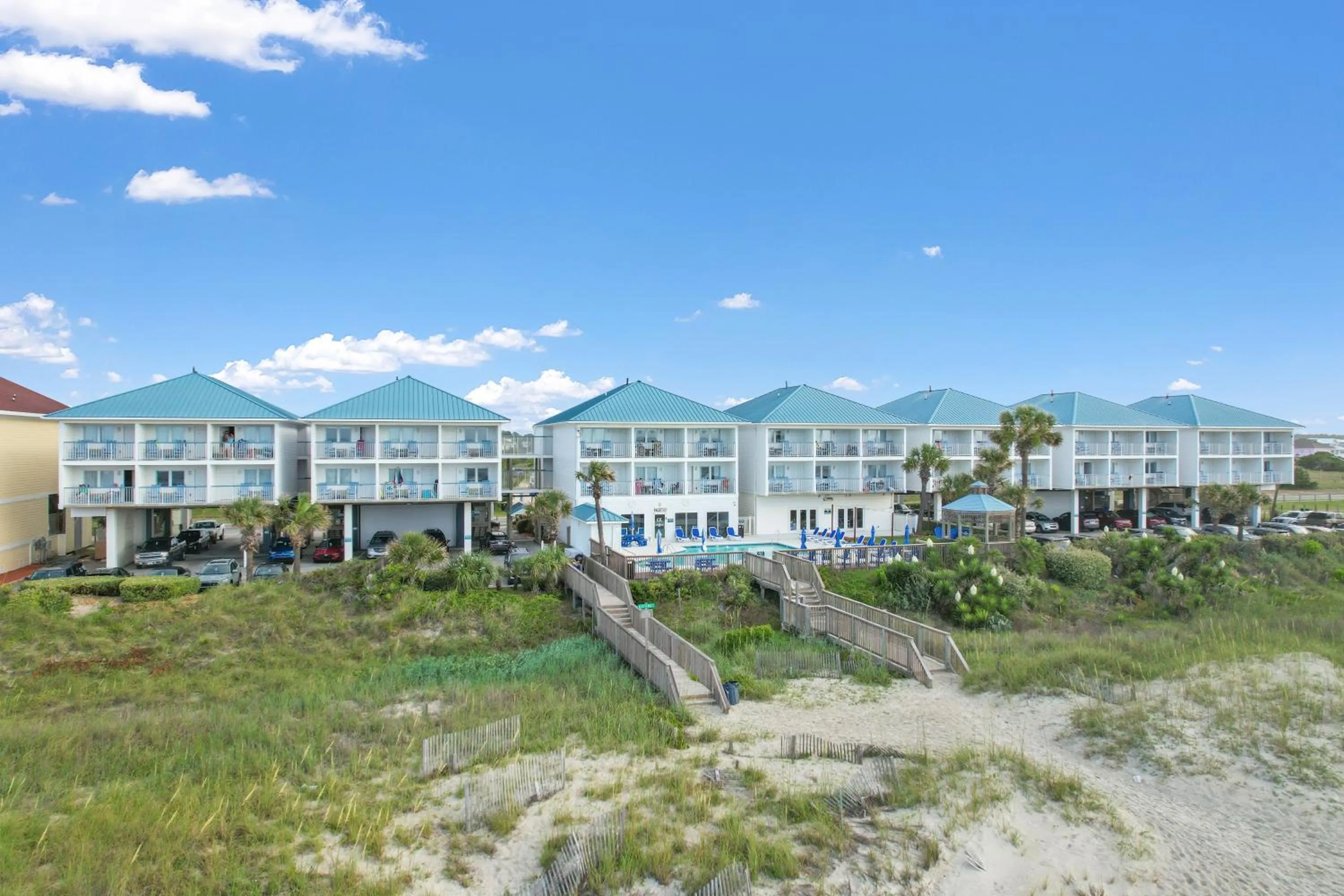 Property building in Ocean Isle Inn