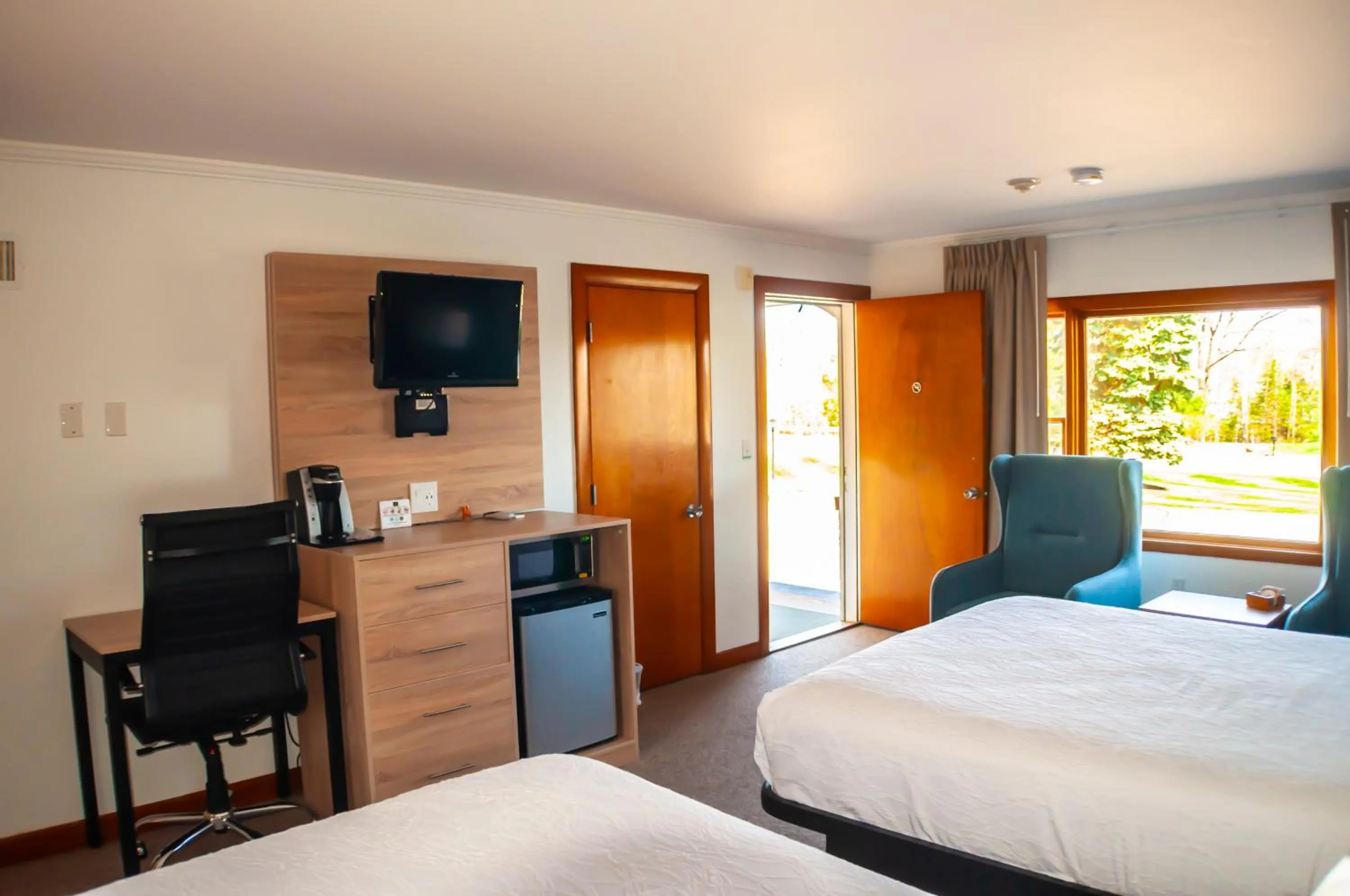 Bed in Towne Lyne Motel