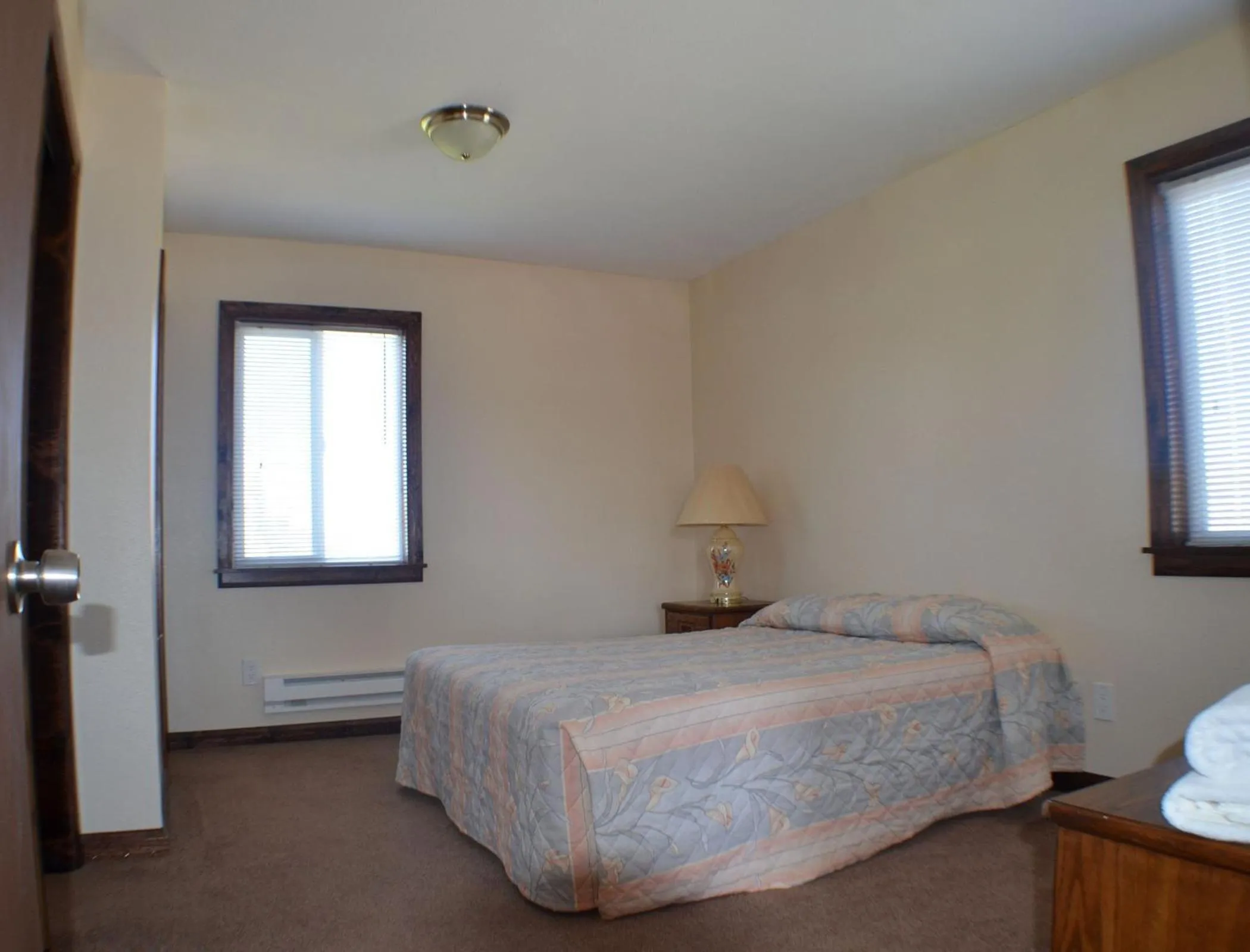 Bedroom in Wells ChinaTown