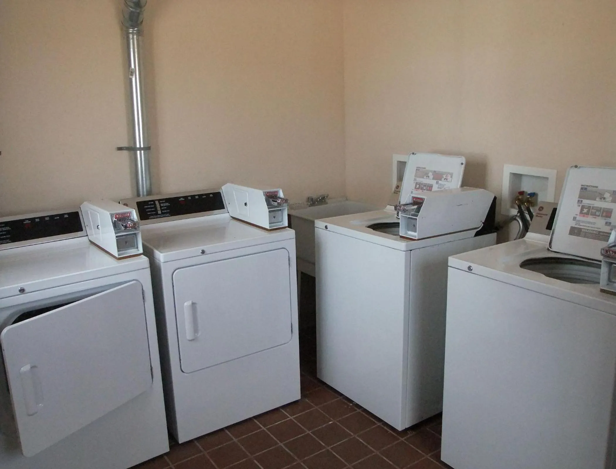 Other in Wells ChinaTown