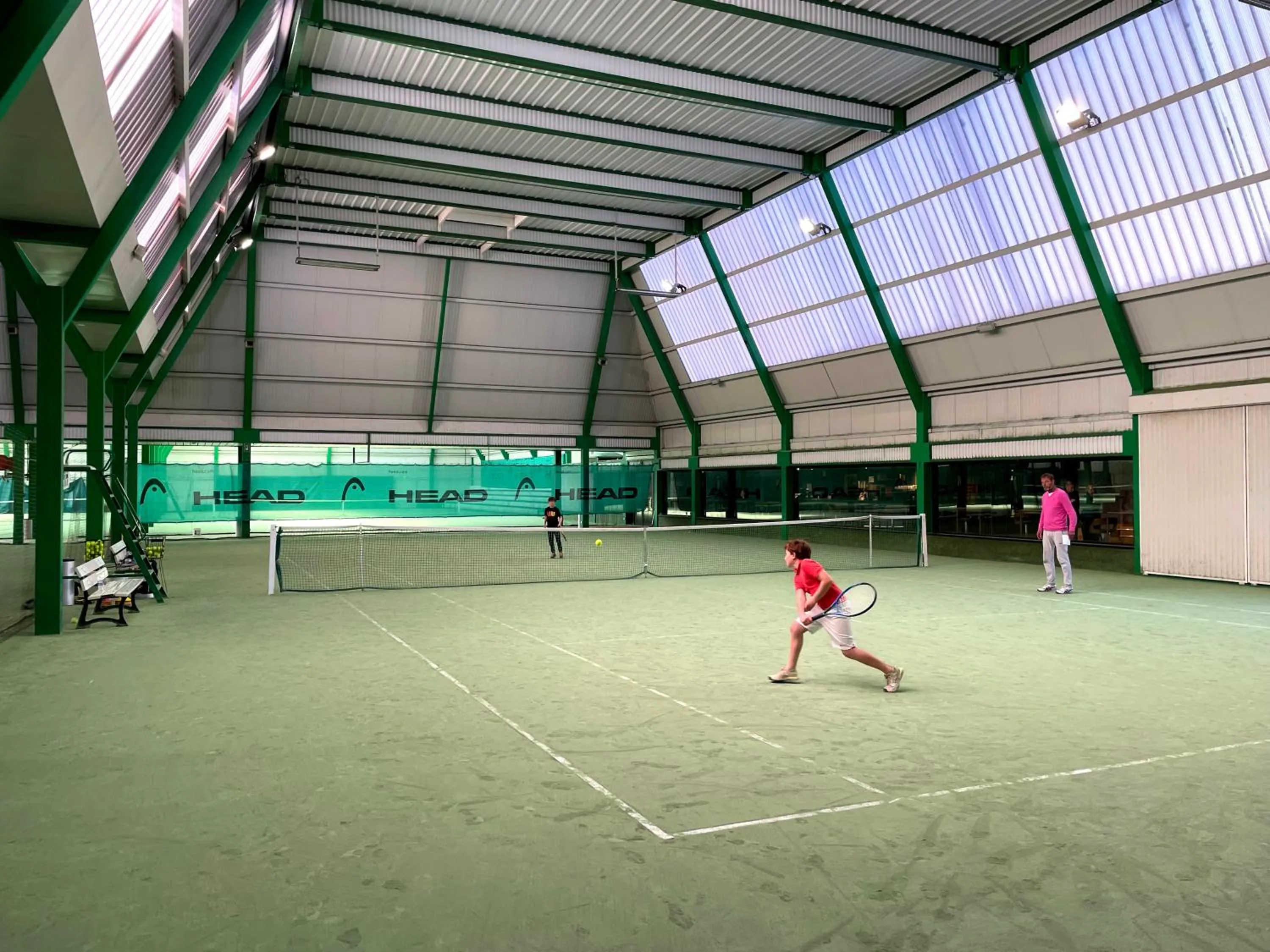 Tennis court in Amirauté Hôtel Golf Deauville
