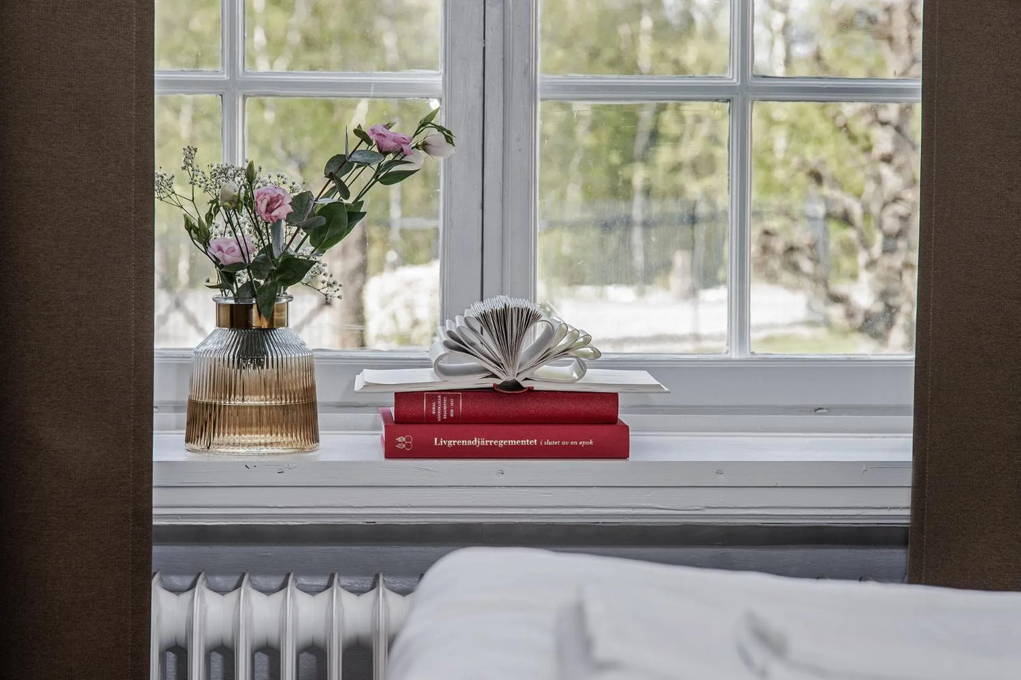 Decorative detail, Bed in Livgrenadjärmässen Hotell-Fest-Konferens