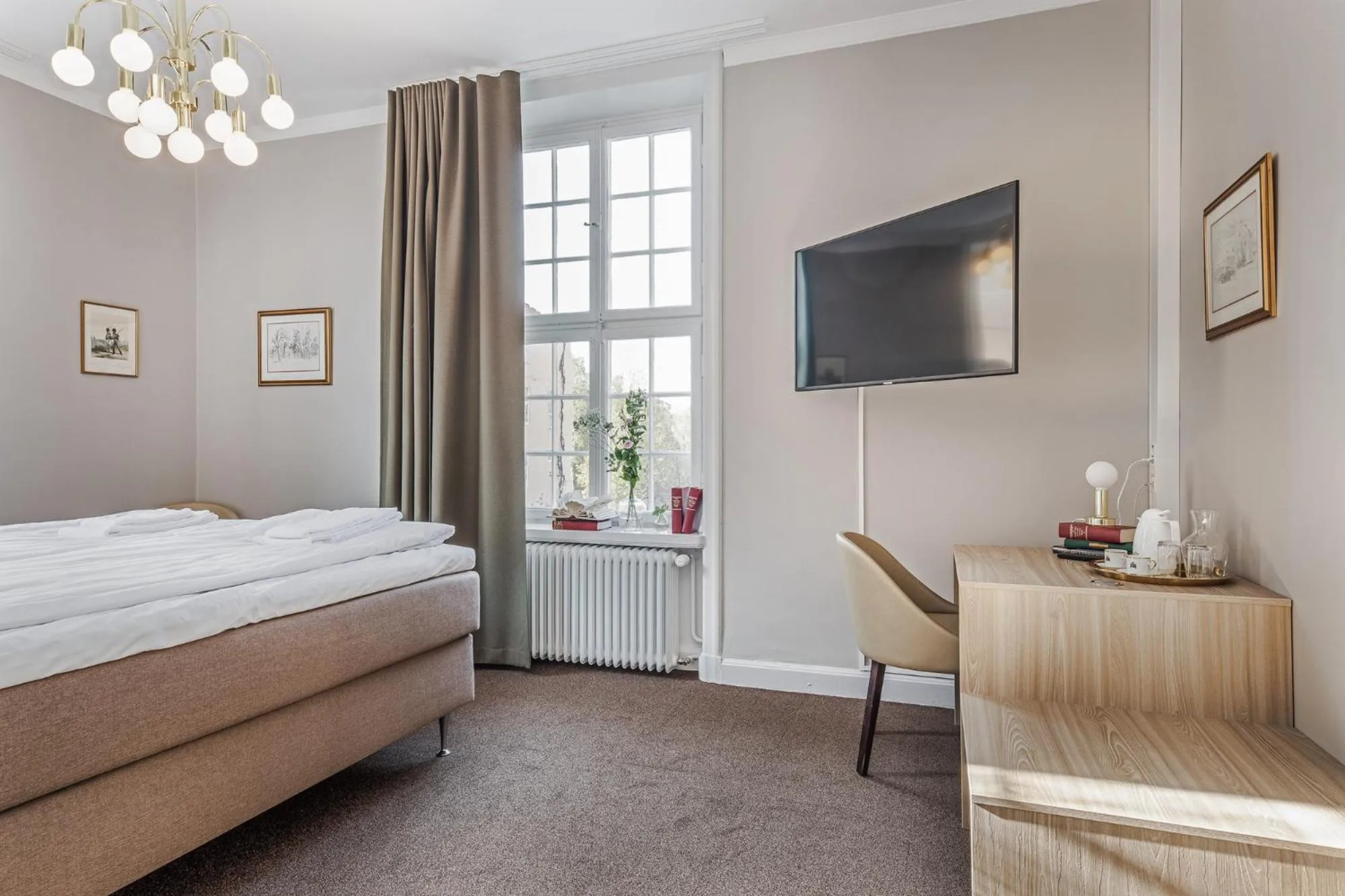 TV and multimedia, Bed in Livgrenadjärmässen Hotell-Fest-Konferens