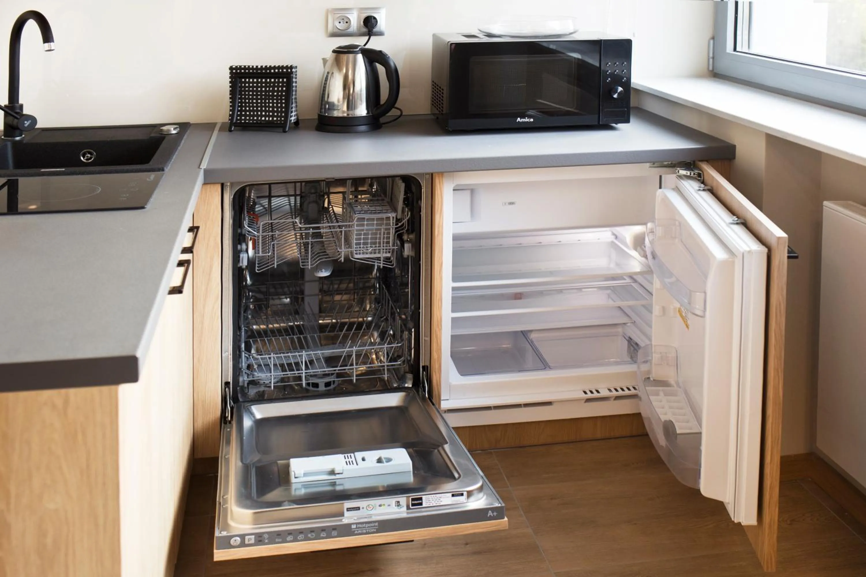 Coffee/tea facilities in Hotel CONRAD Comfort