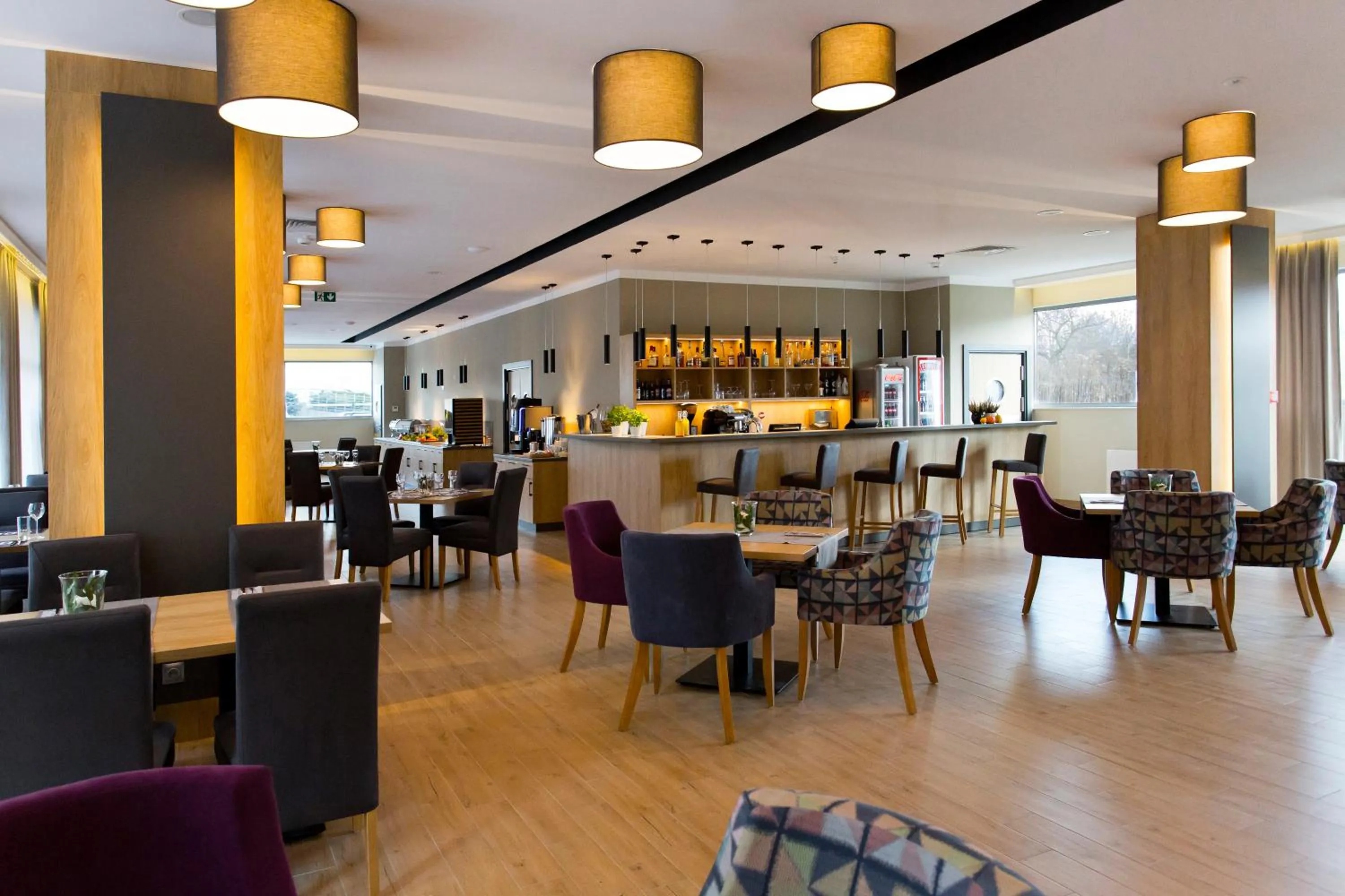 Restaurant/places to eat in Hotel CONRAD Comfort