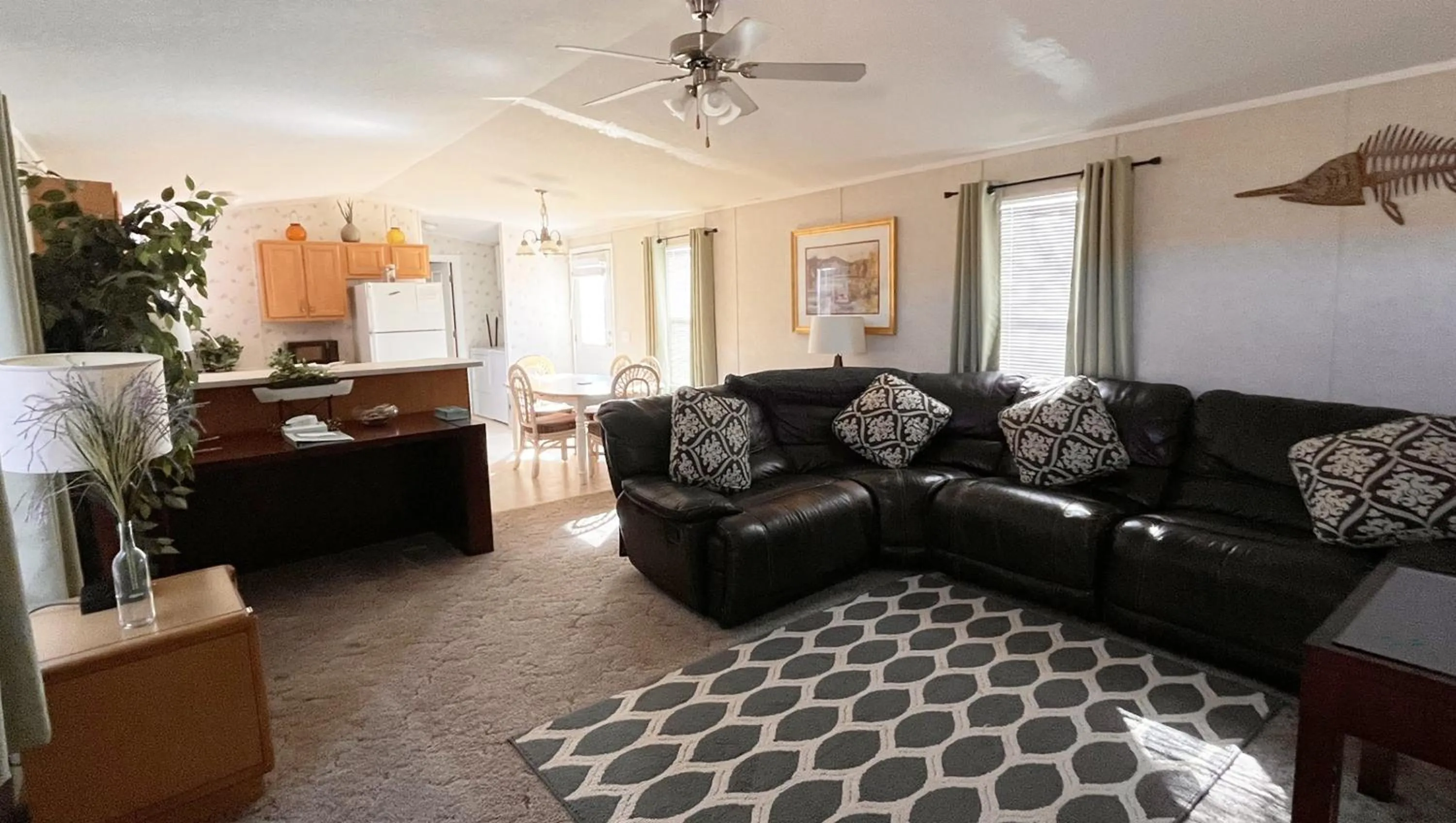 Living room in Ticaboo Lodge
