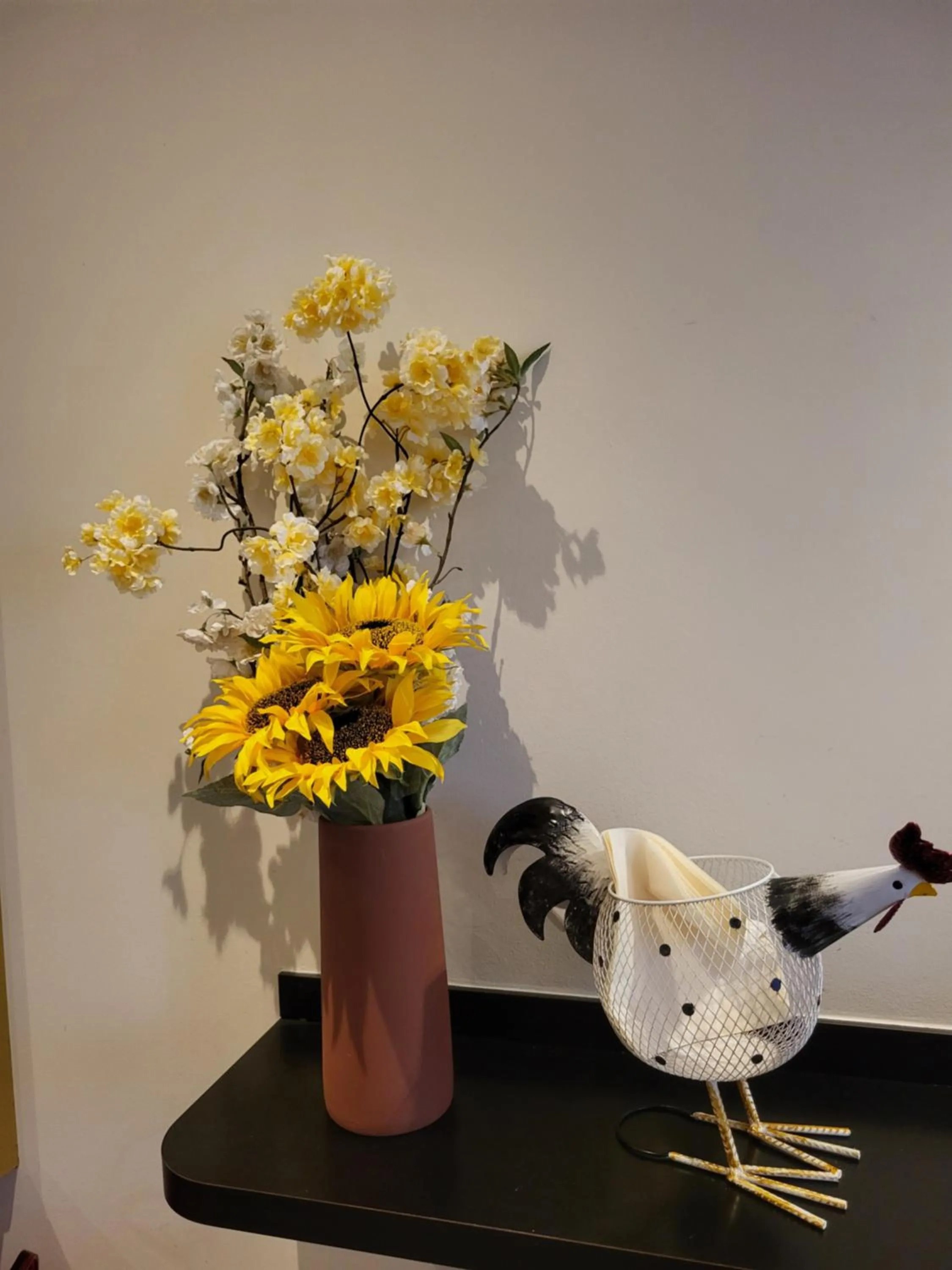 Decorative detail in Accueil Hôtel Paris Pigalle Montmartre