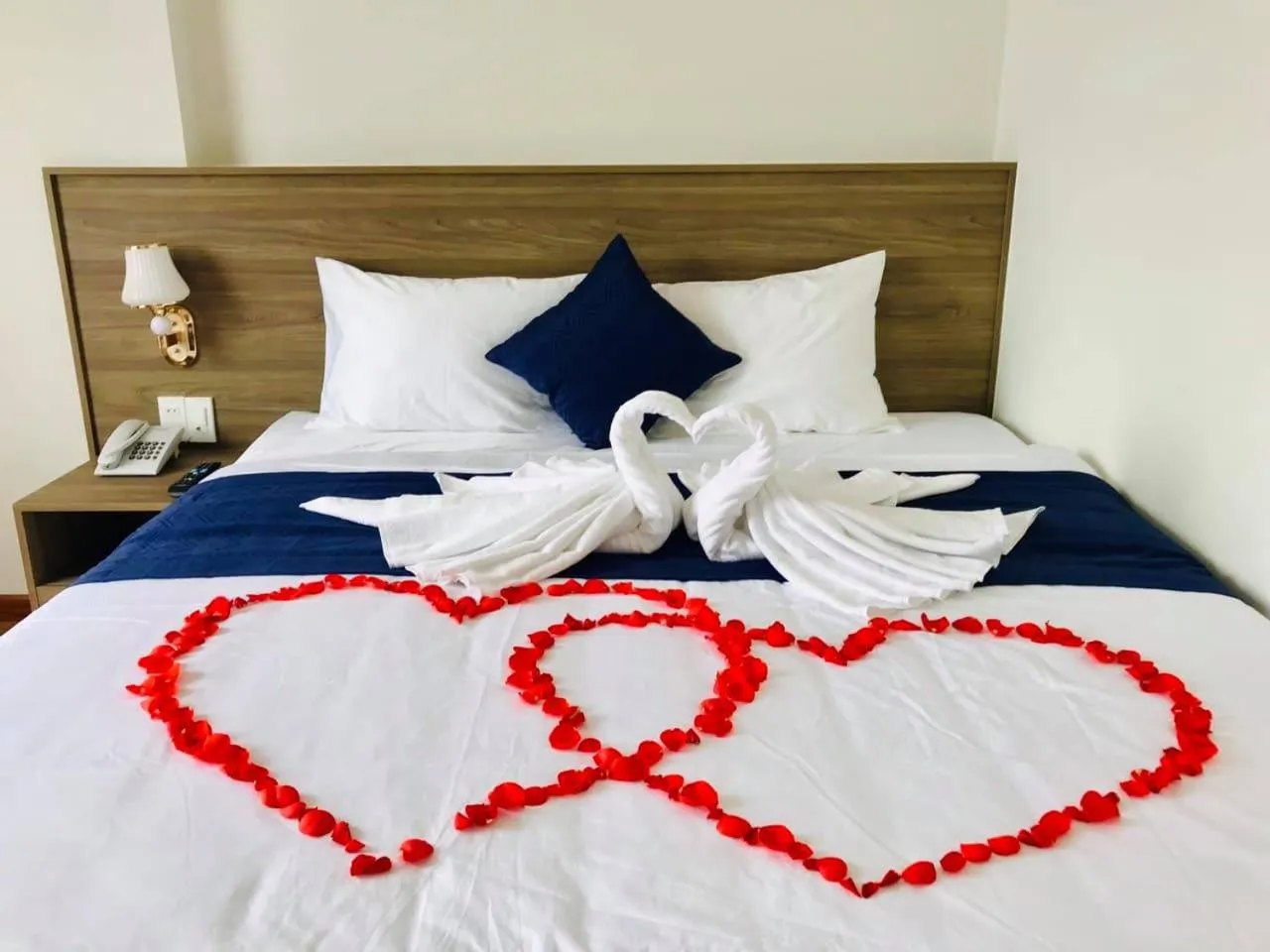 Bed in DẠ LAN HOTEL