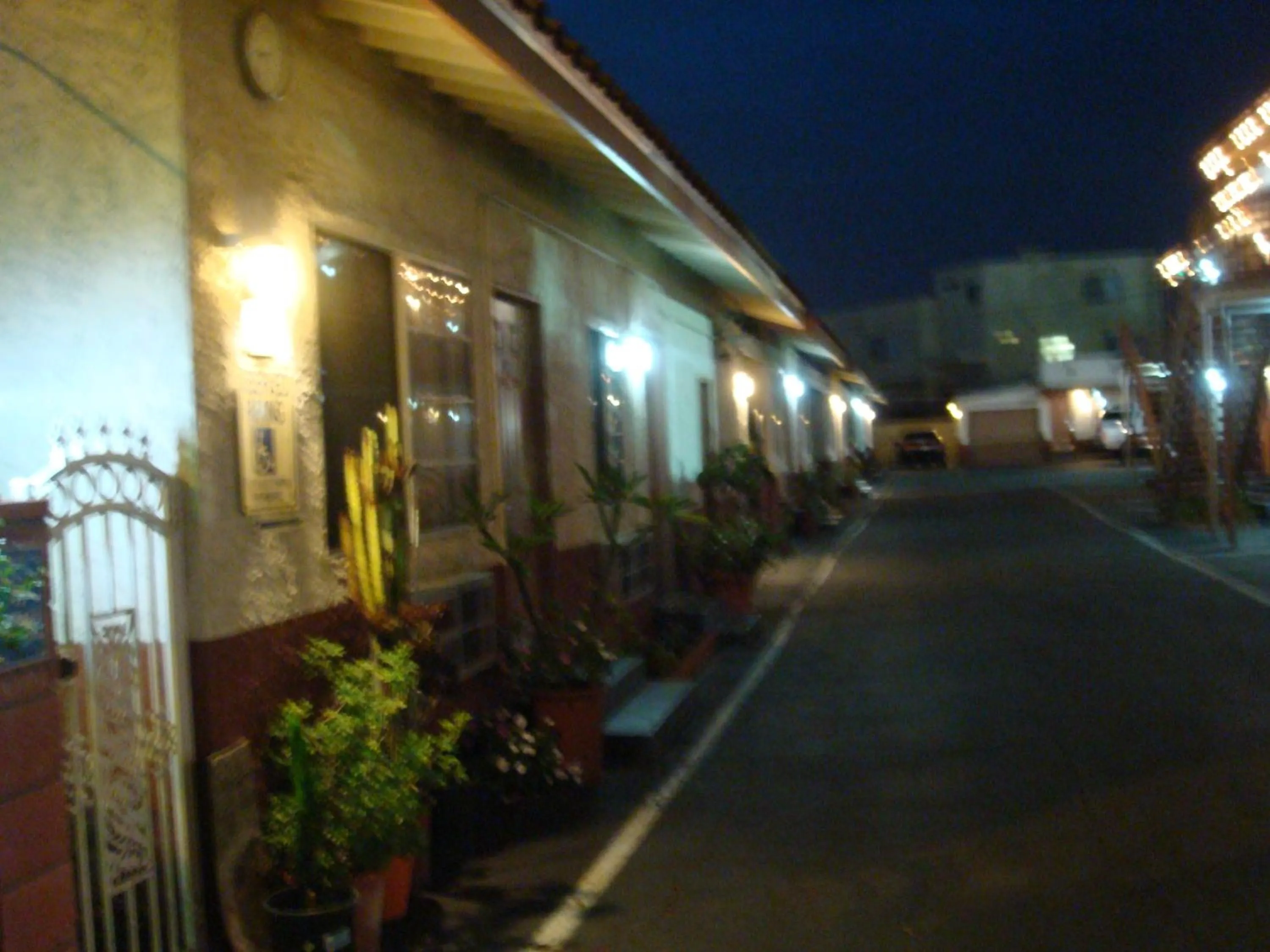 Property building in American Inn