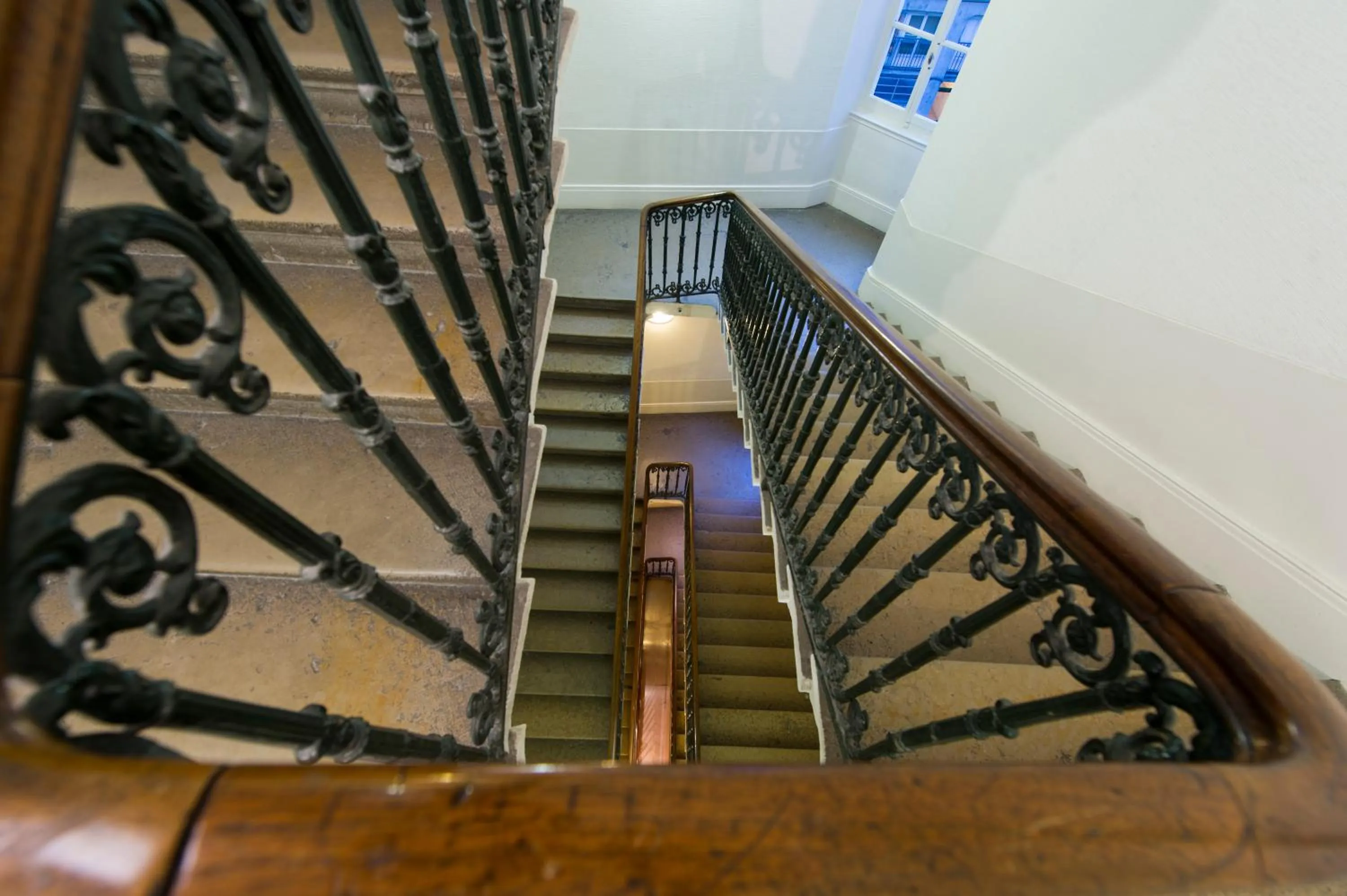 Day in La Résidence