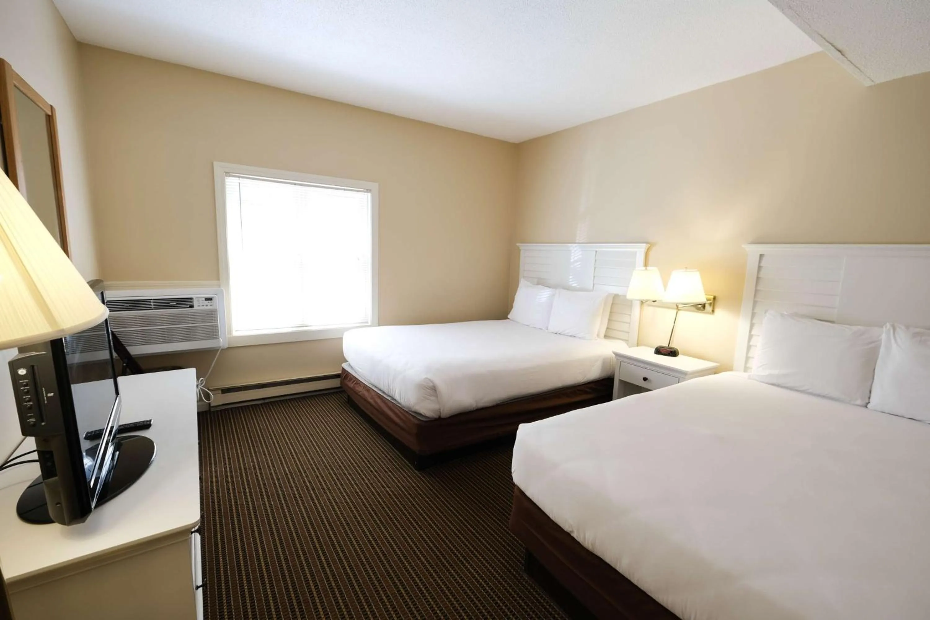 Bedroom, Bed in Seacastles Resort