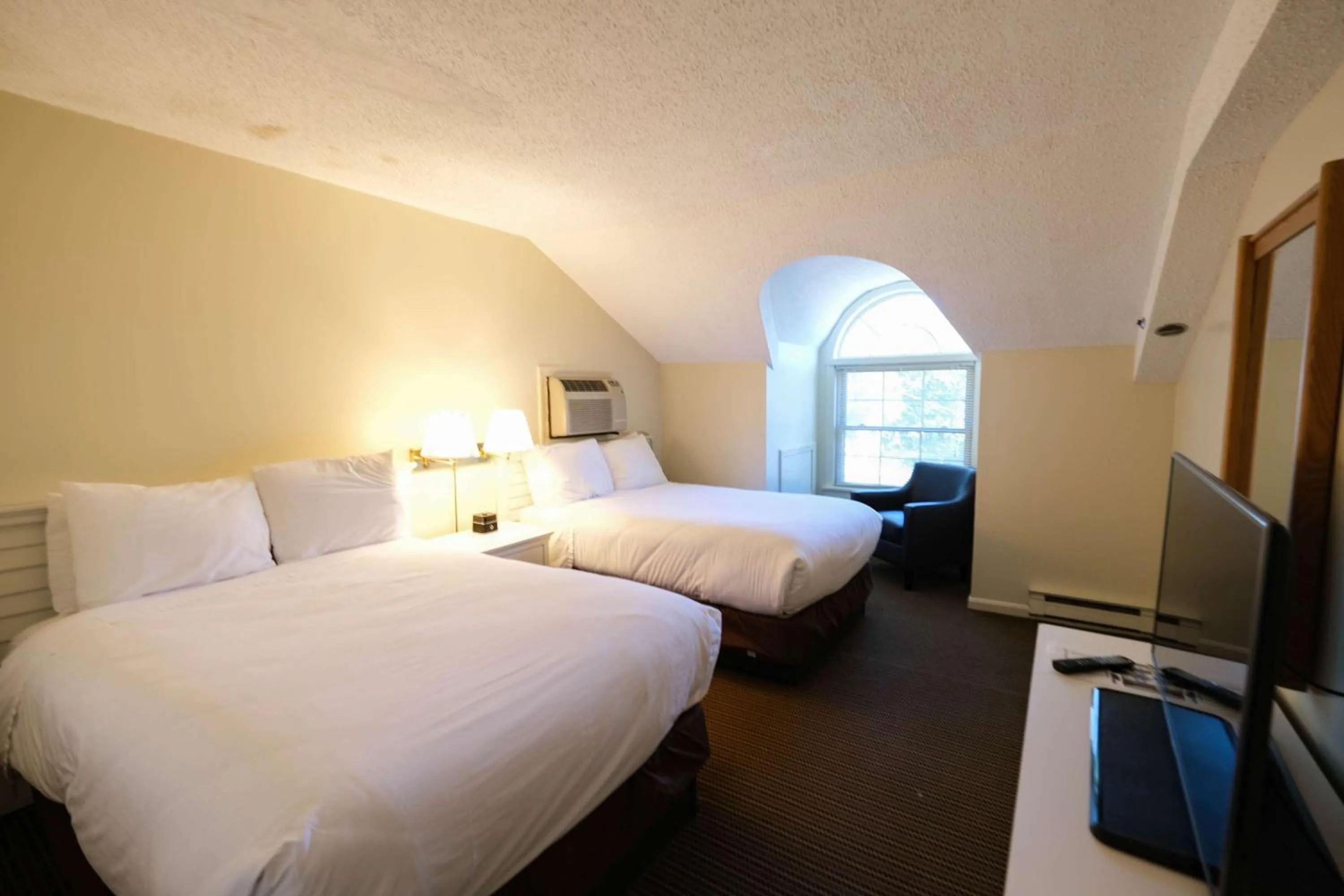 Bedroom, Bed in Seacastles Resort