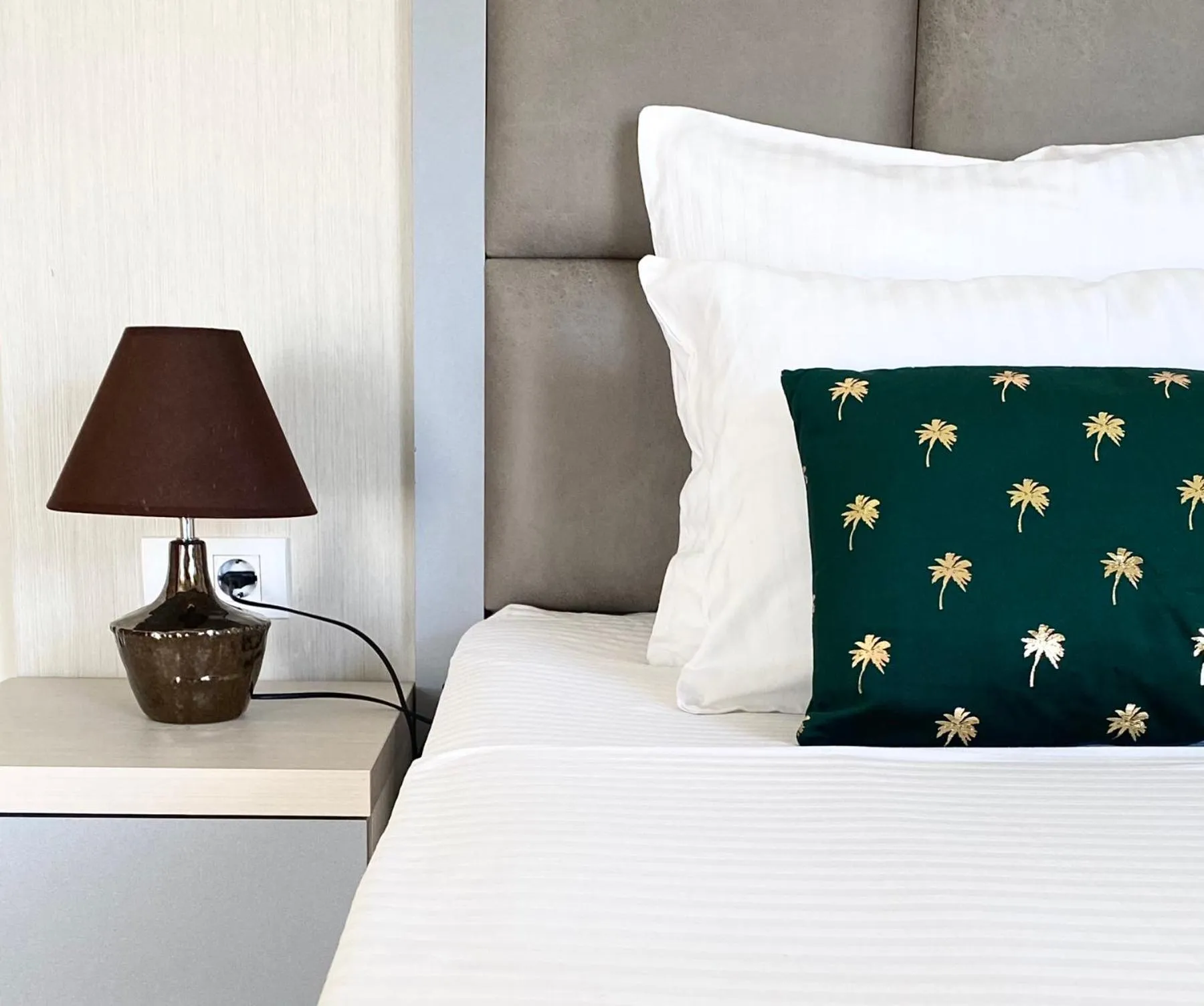 Staff, Bed in Hotel Olimpija plus