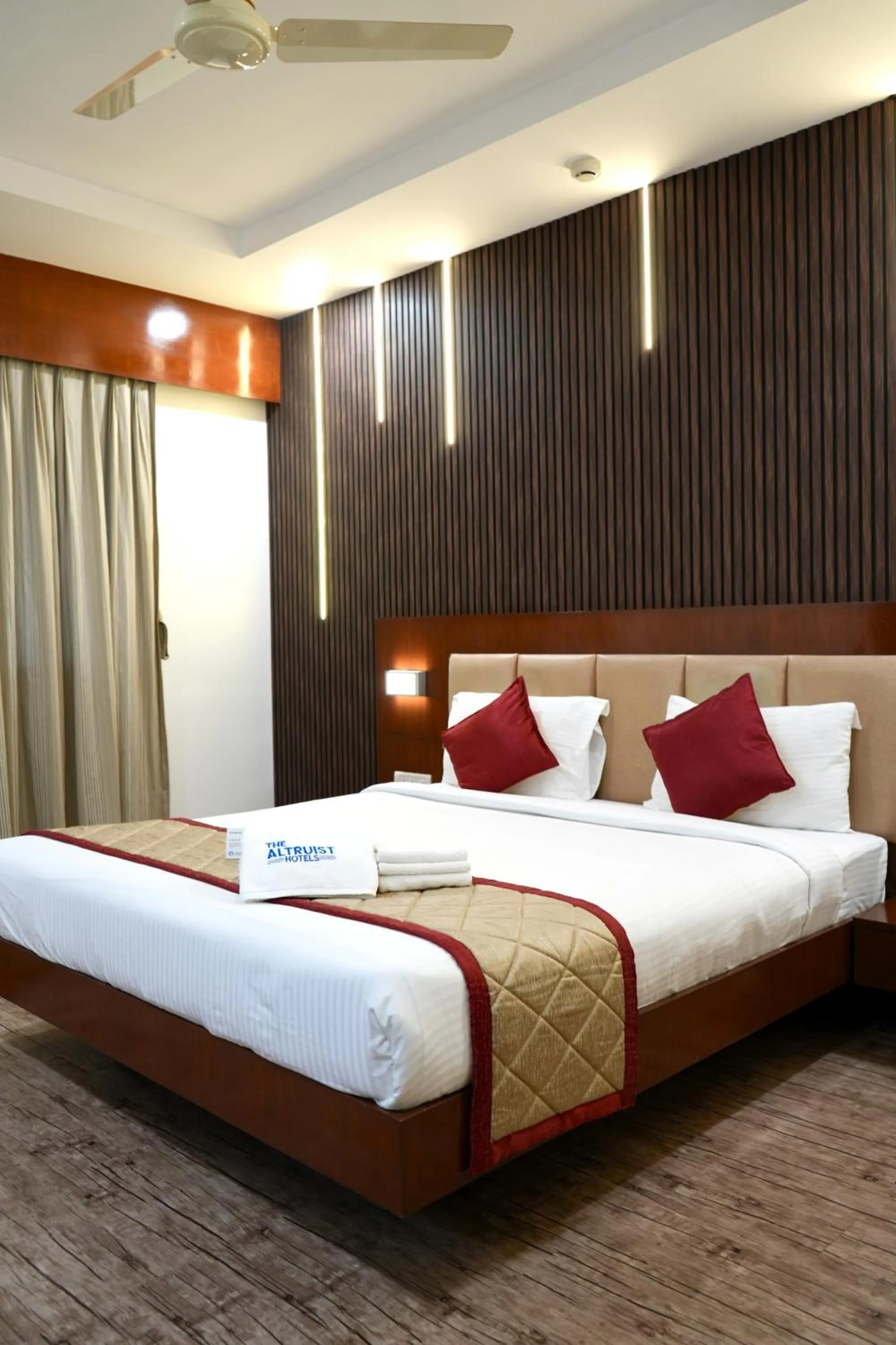 Bedroom, Bed in The Altruist Hotel Navi Mumbai-1