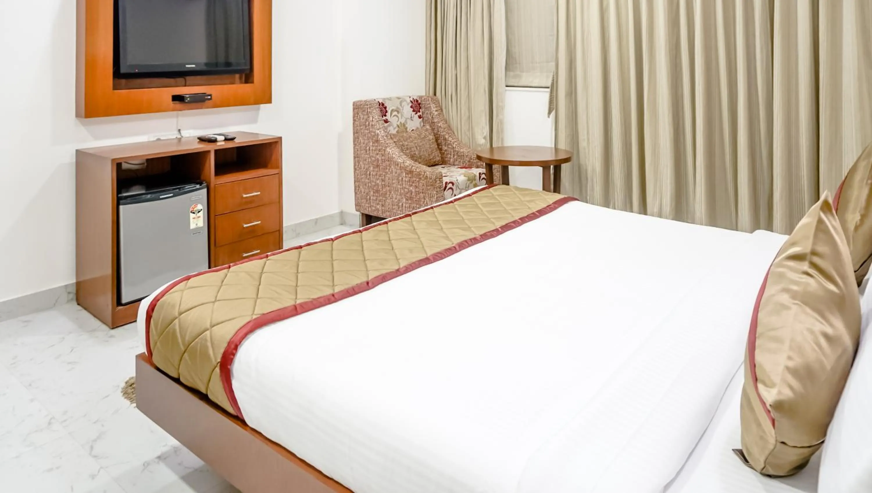 Bedroom, Bed in The Altruist Hotel Navi Mumbai-1