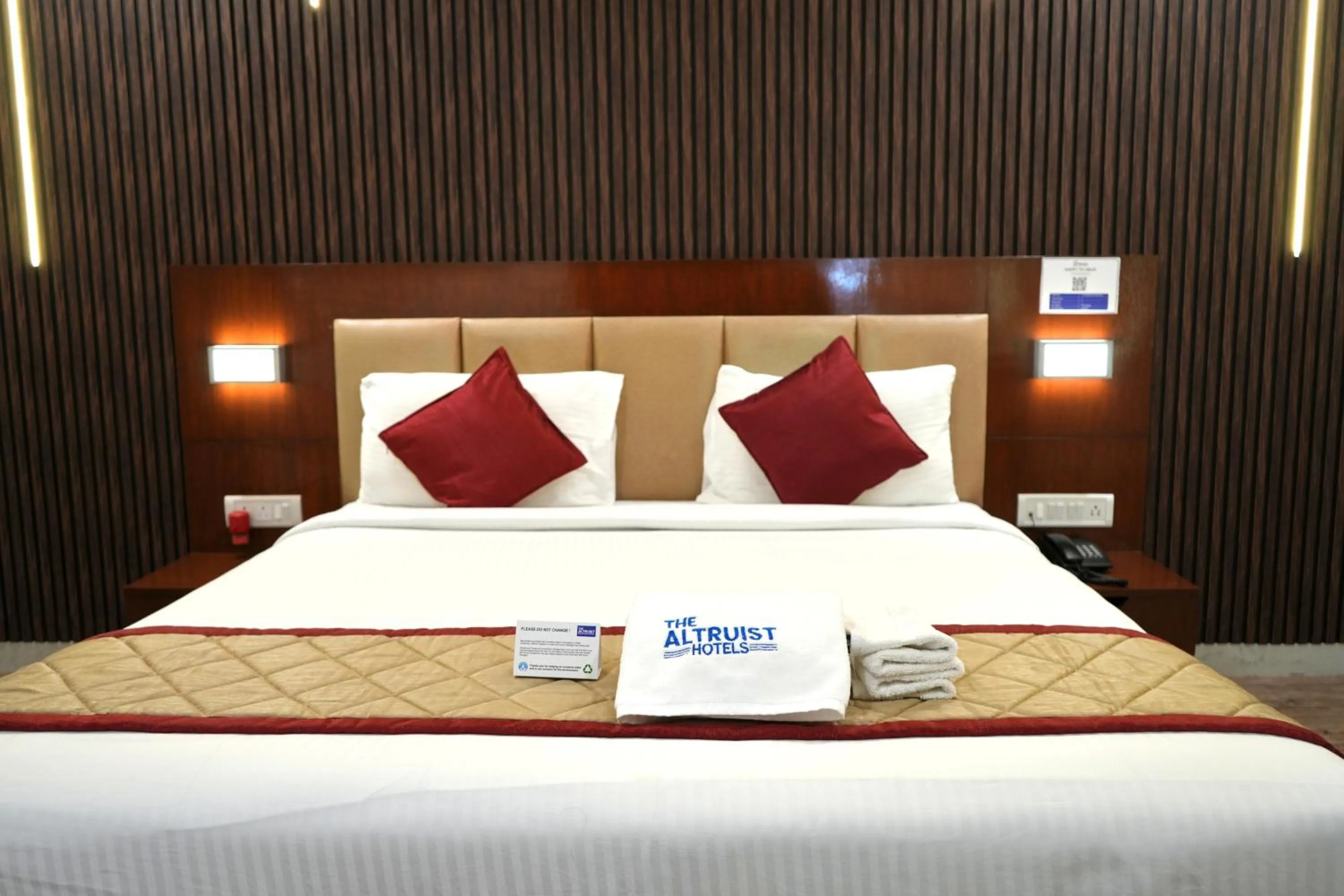 Bed in The Altruist Hotel Navi Mumbai-1