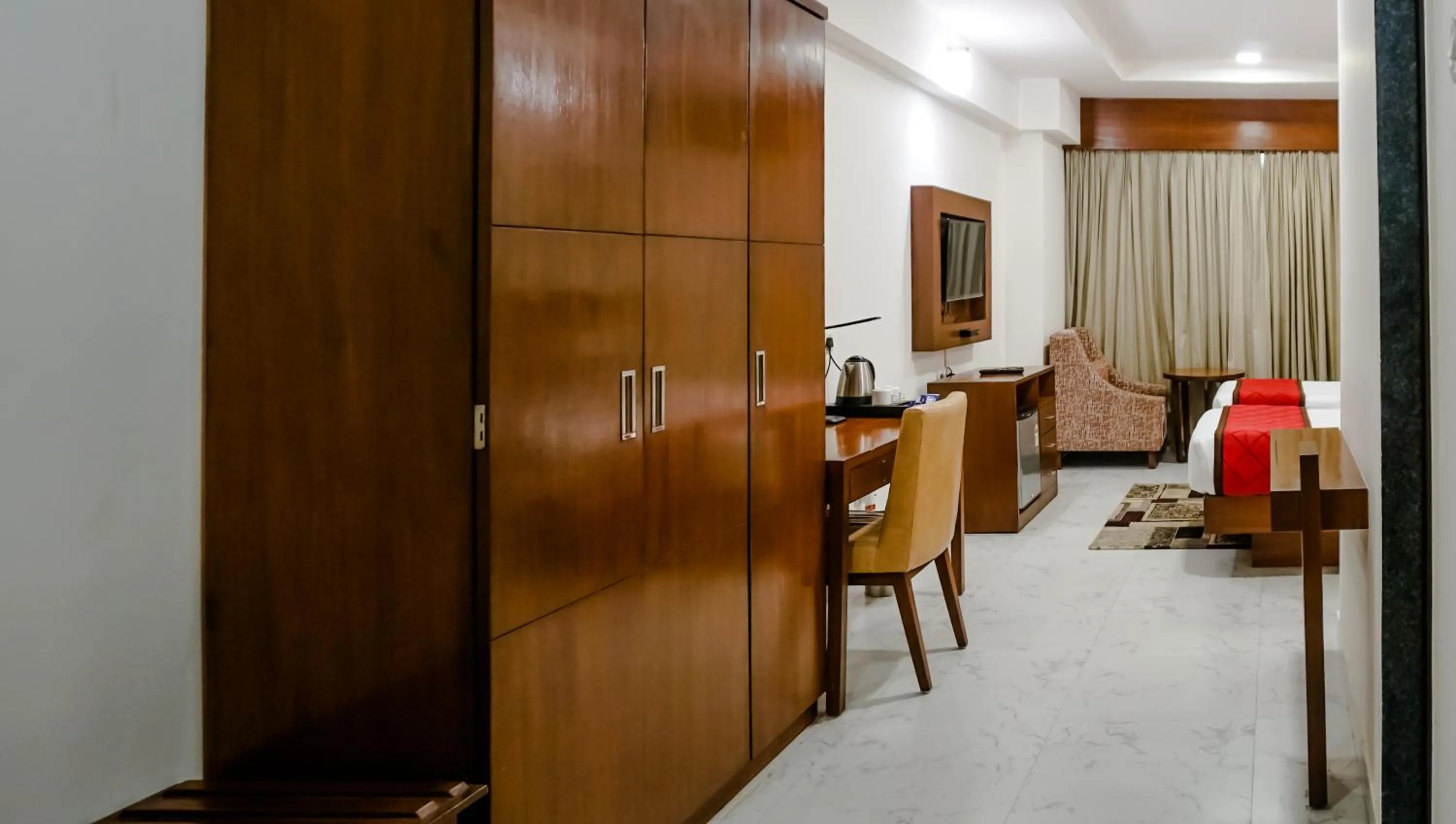 Bed in The Altruist Hotel Navi Mumbai-1