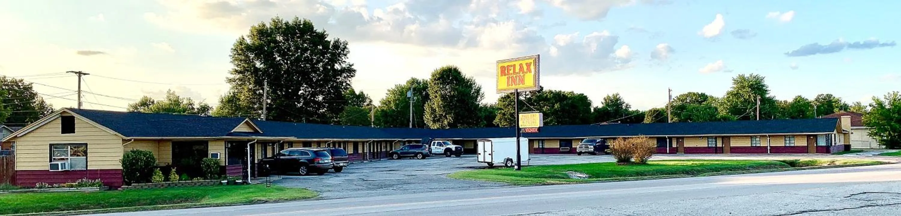 Property building in Relax Inn Vinita