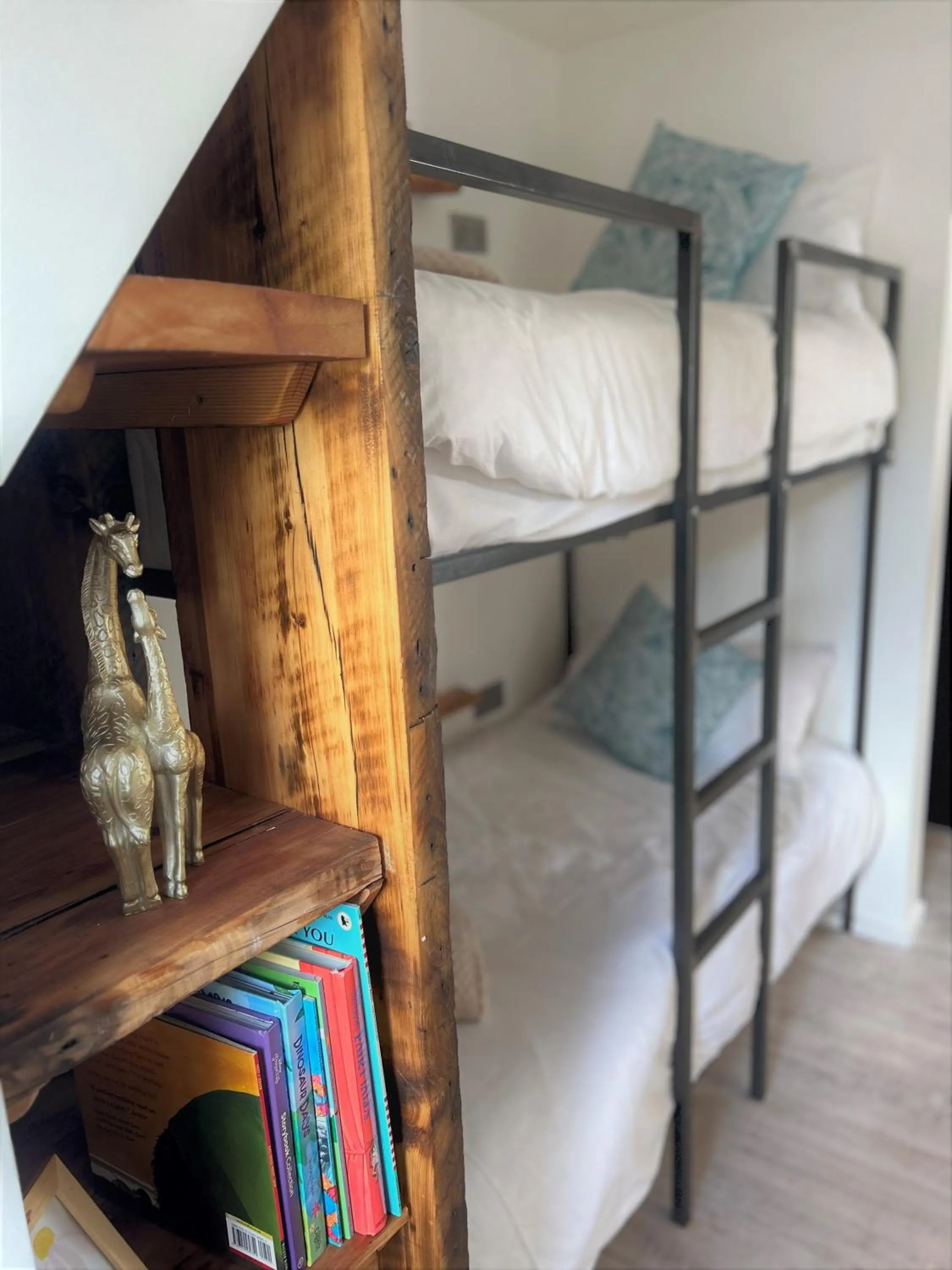 bunk bed, Bed in Cardiff Arms Bistro & Hotel
