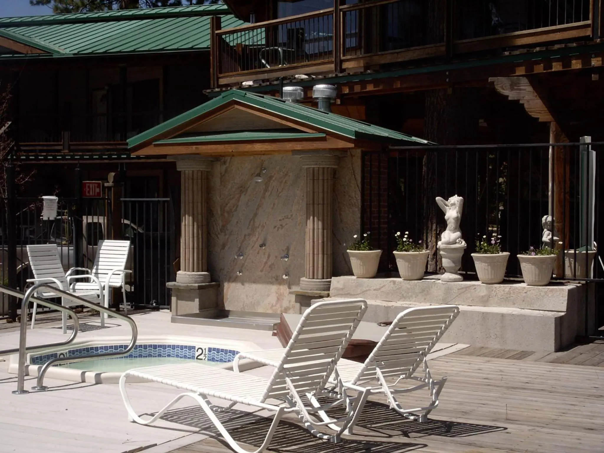 Spa and wellness centre/facilities in Mourelatos Lakeshore Resort