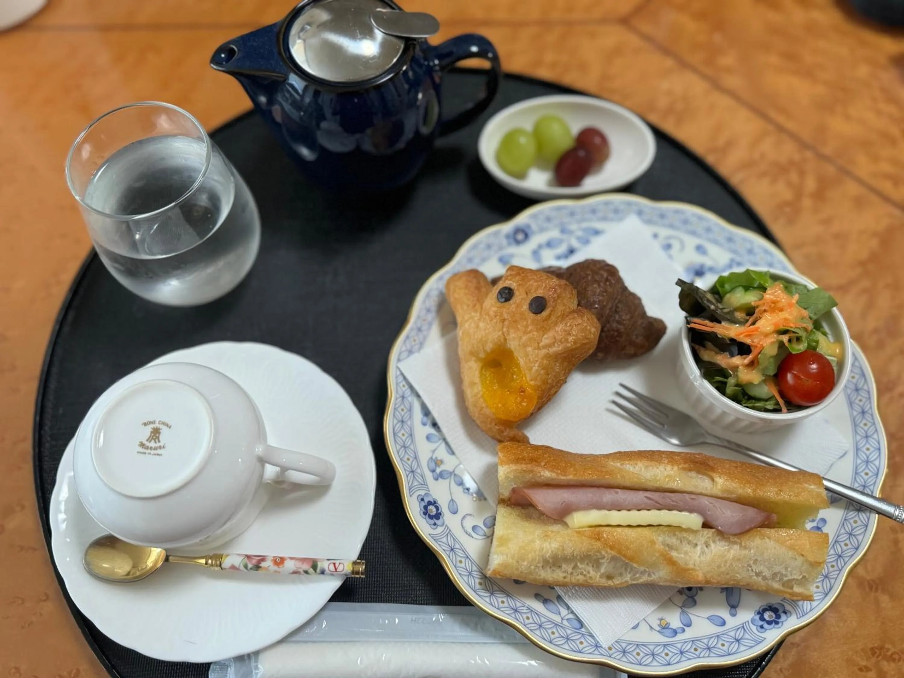 Breakfast in Kyo-Anthu Inn