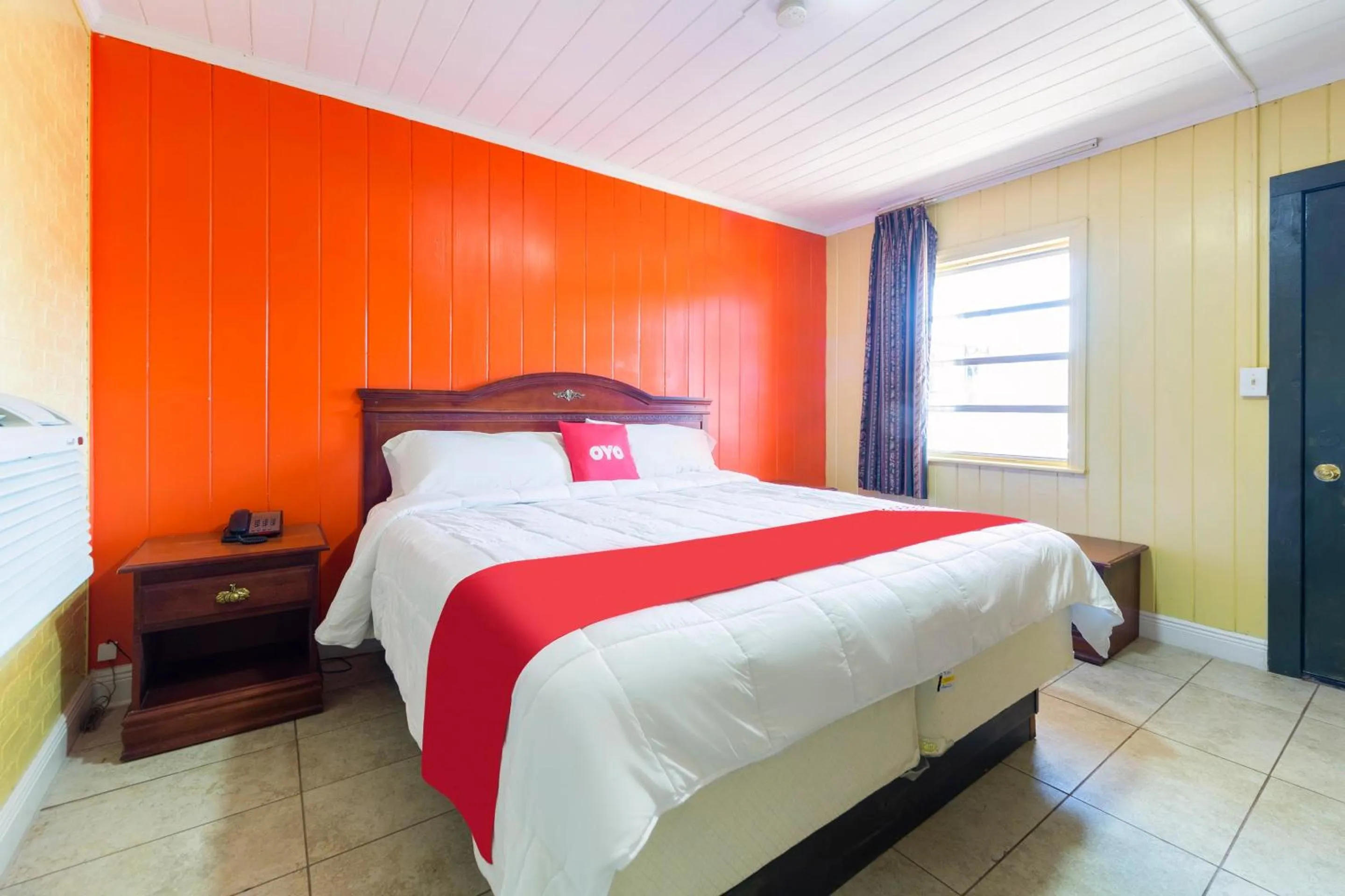 Bedroom, Bed in OYO Hotel Brookhaven MS Hwy 51 North