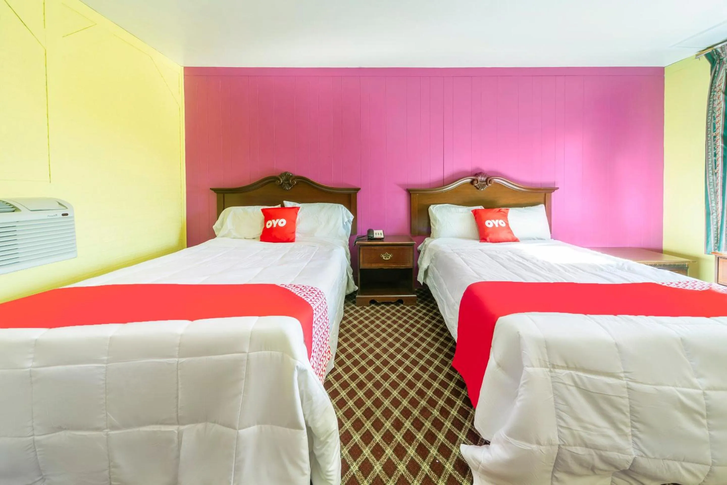 Bedroom, Bed in OYO Hotel Brookhaven MS Hwy 51 North