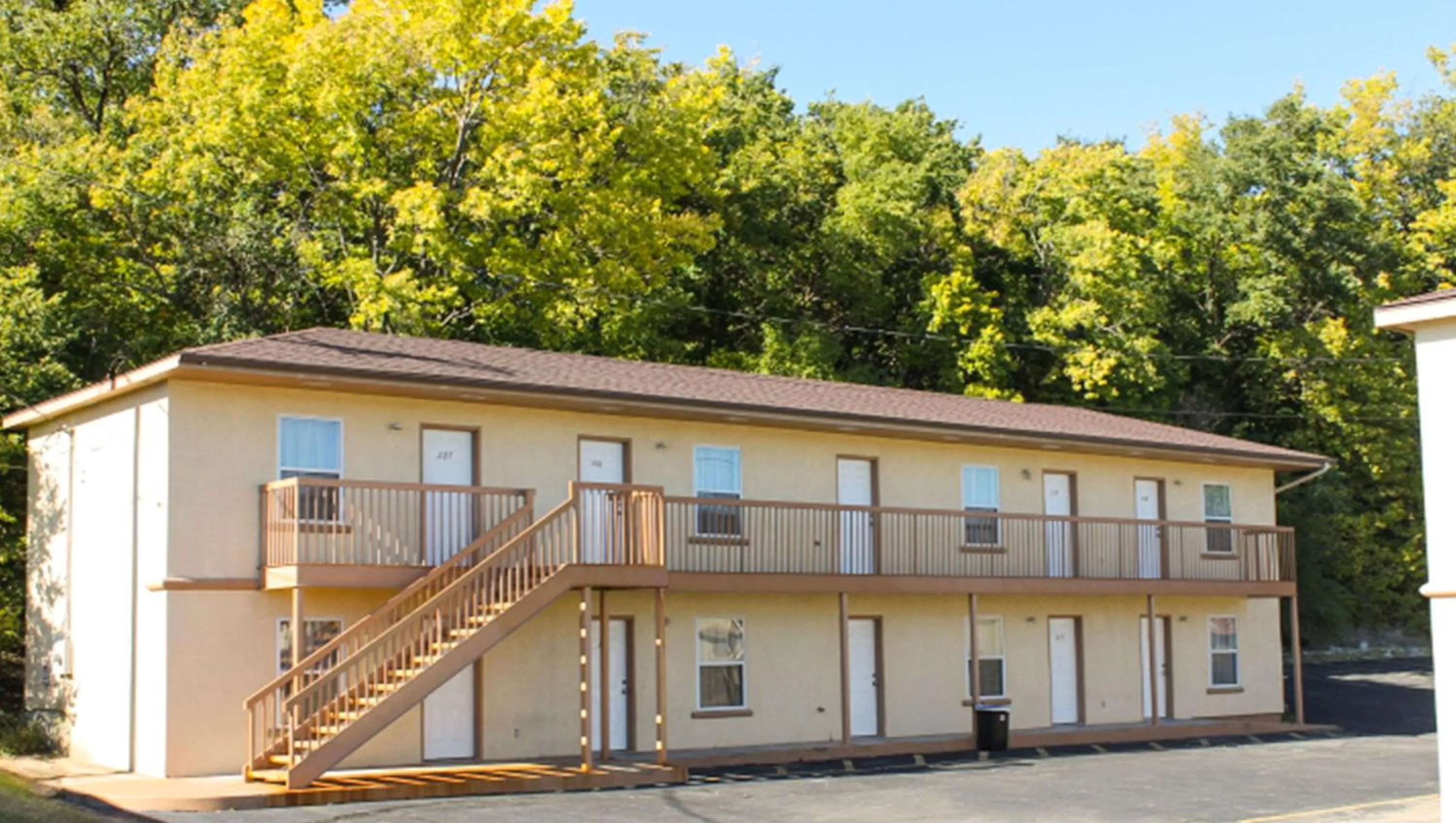 Property building in Golden Wheat Budget Host Inn Junction City