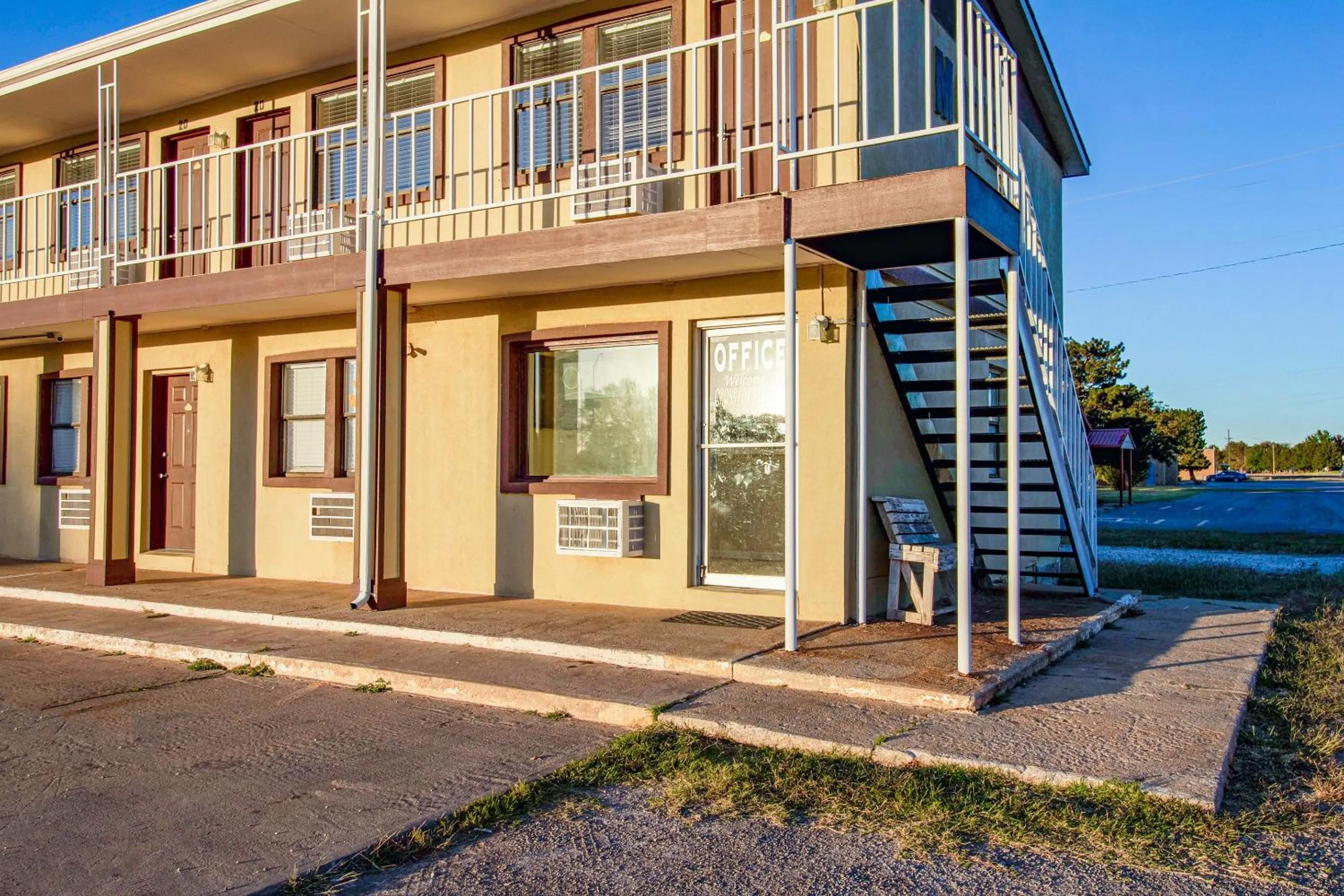 Lobby or reception in Crossroads Motel Seiling US 60