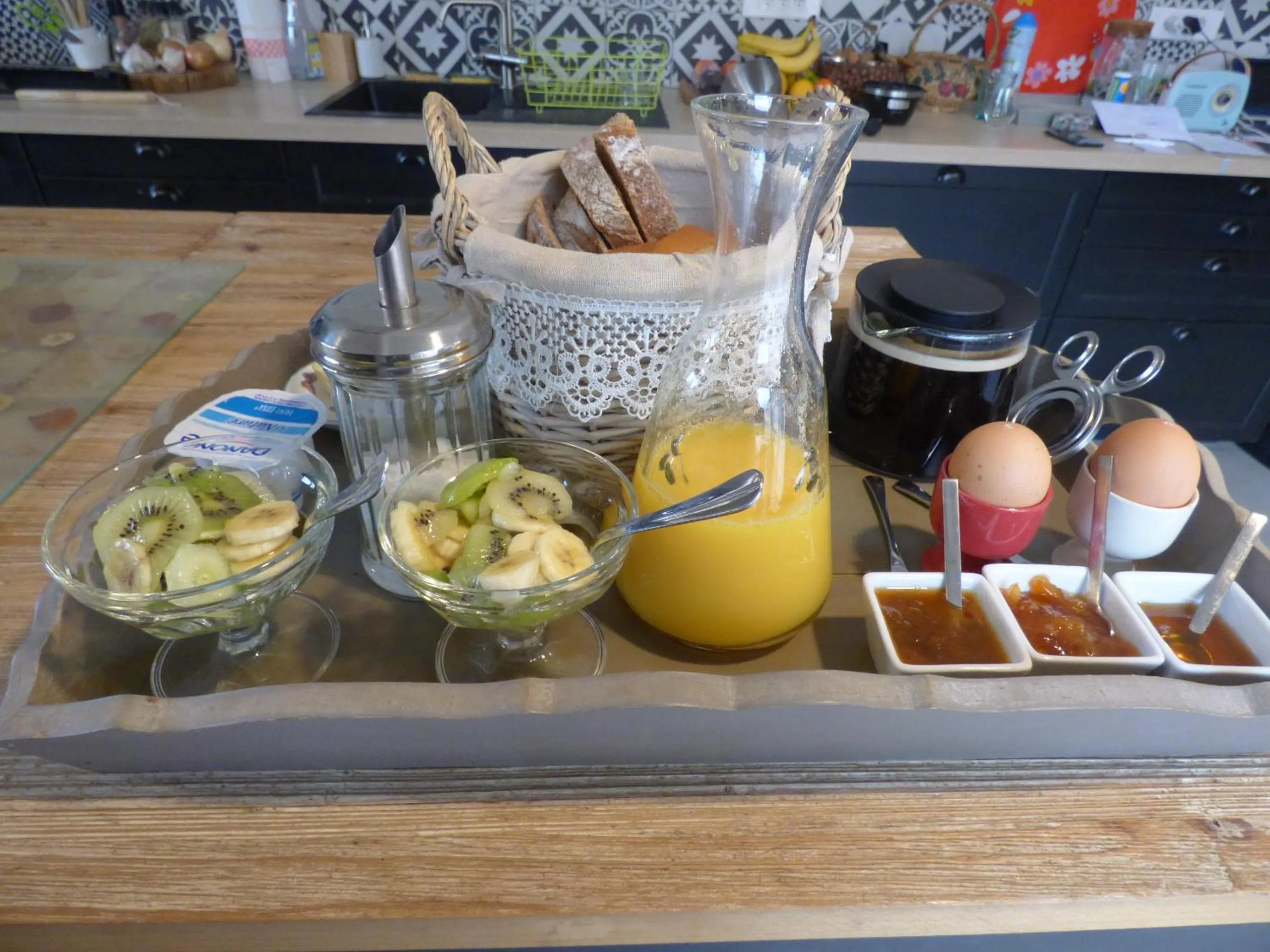 Breakfast in MAS MAURANE-Chambre d'hôte avec SPA privé aux portes d'ARLES