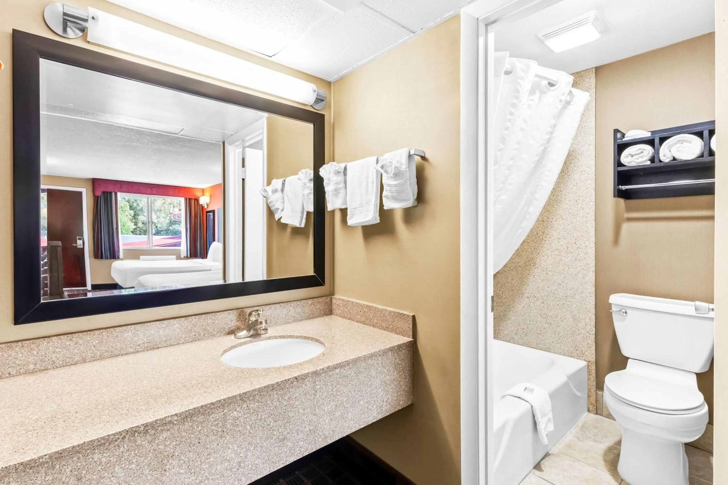 Bathroom in Days Inn by Wyndham Elko