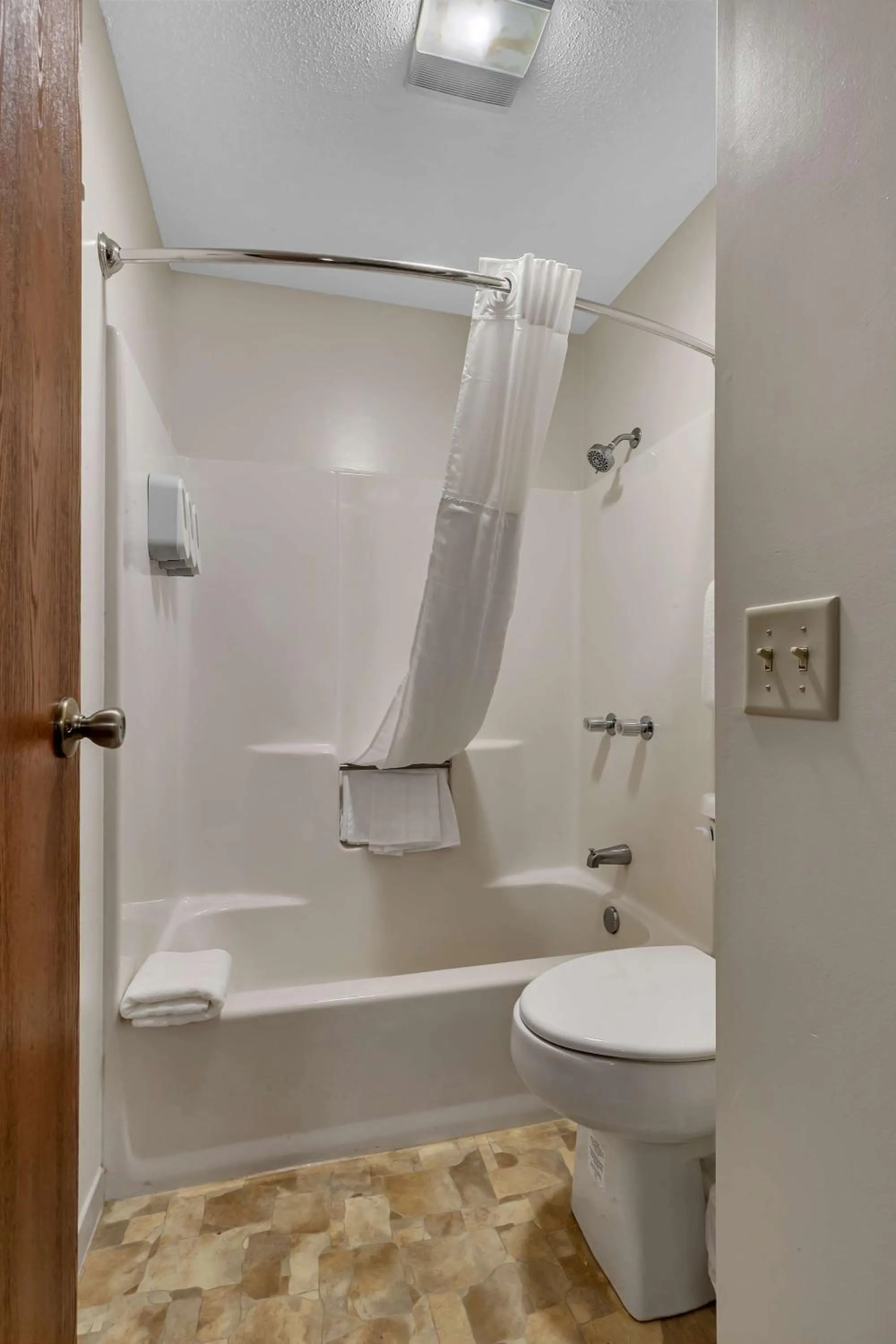 Bathroom in SureStay Hotel by Best Western Spicer