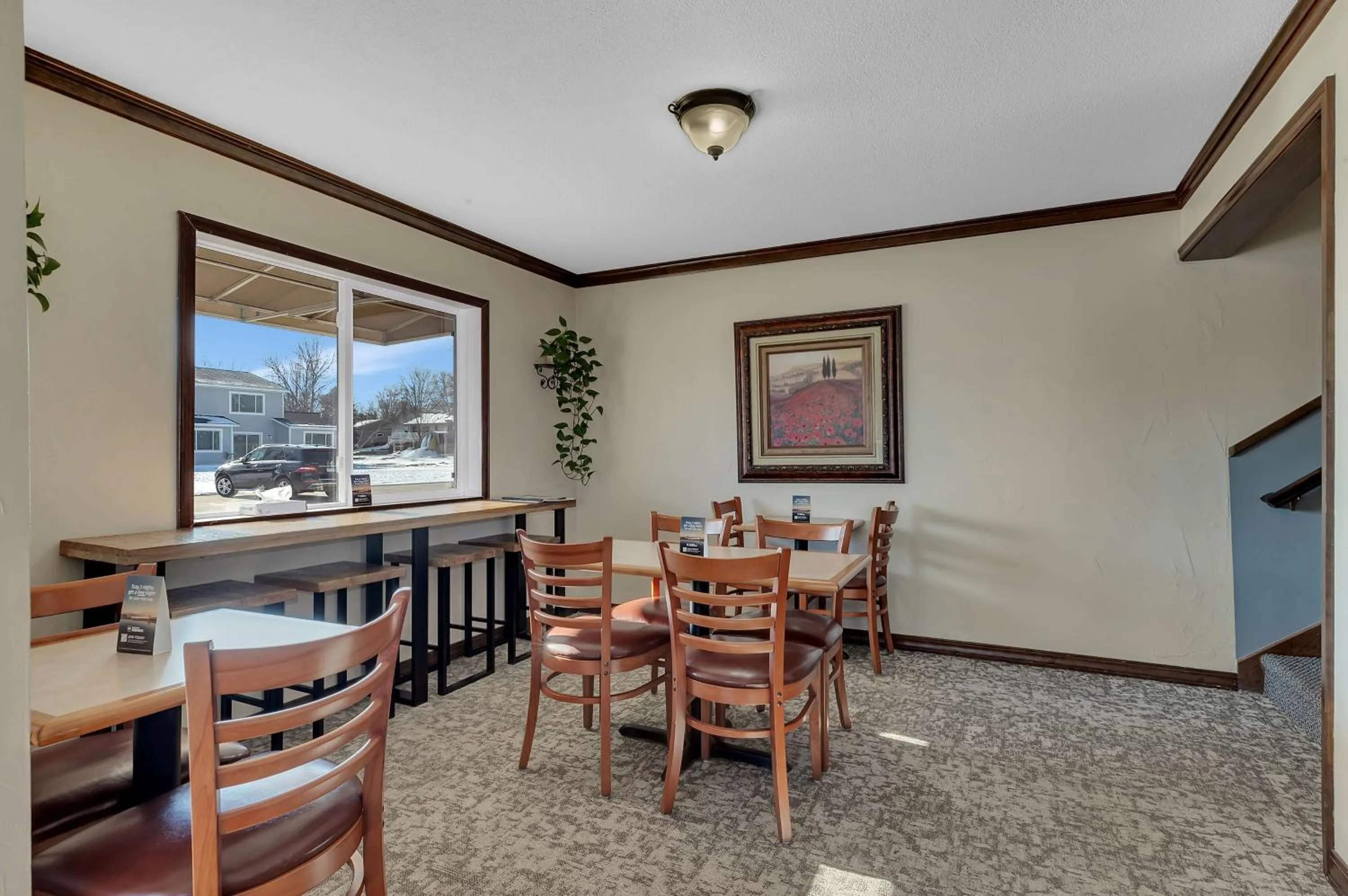 Breakfast in SureStay Hotel by Best Western Spicer