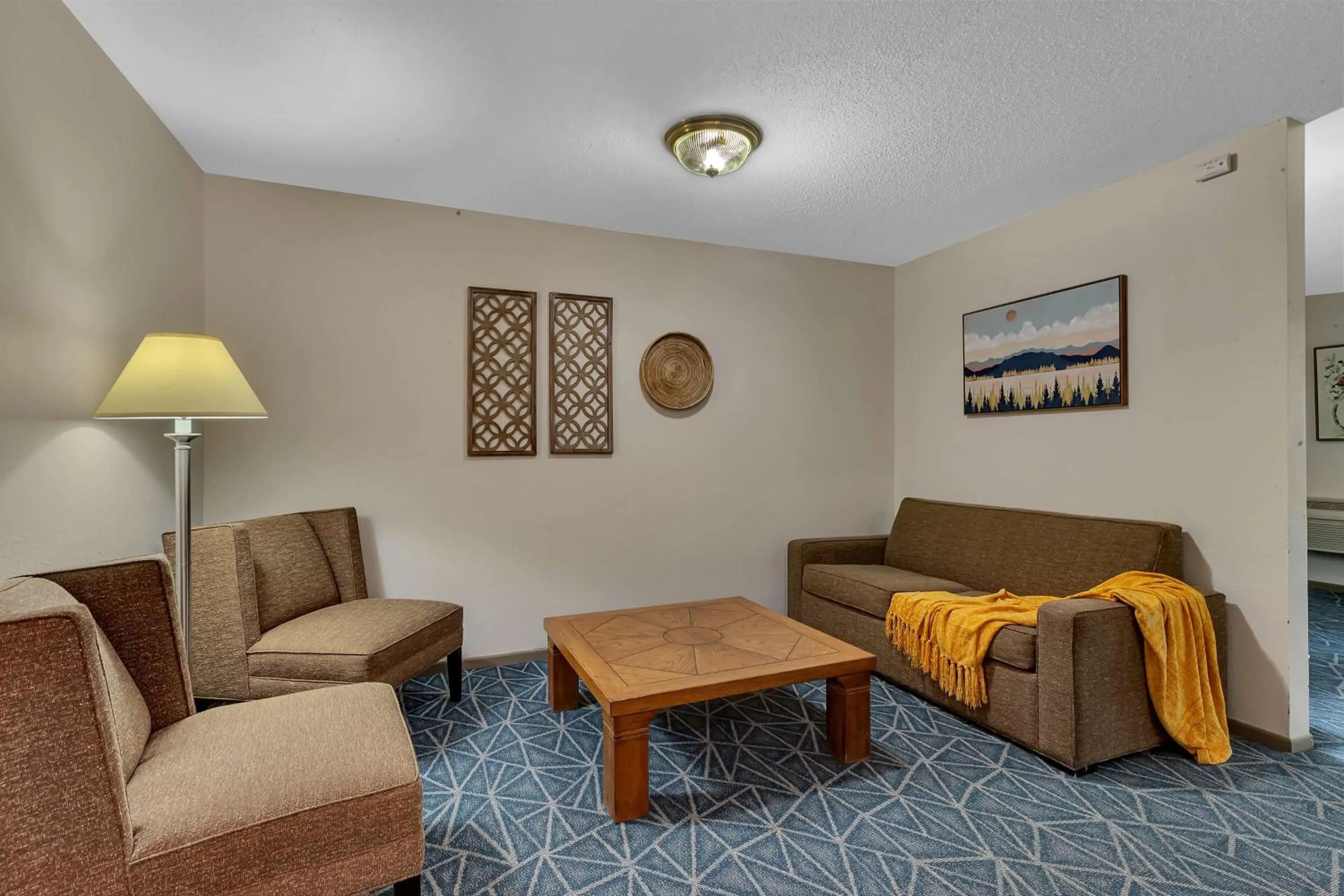 Bedroom in SureStay Hotel by Best Western Spicer