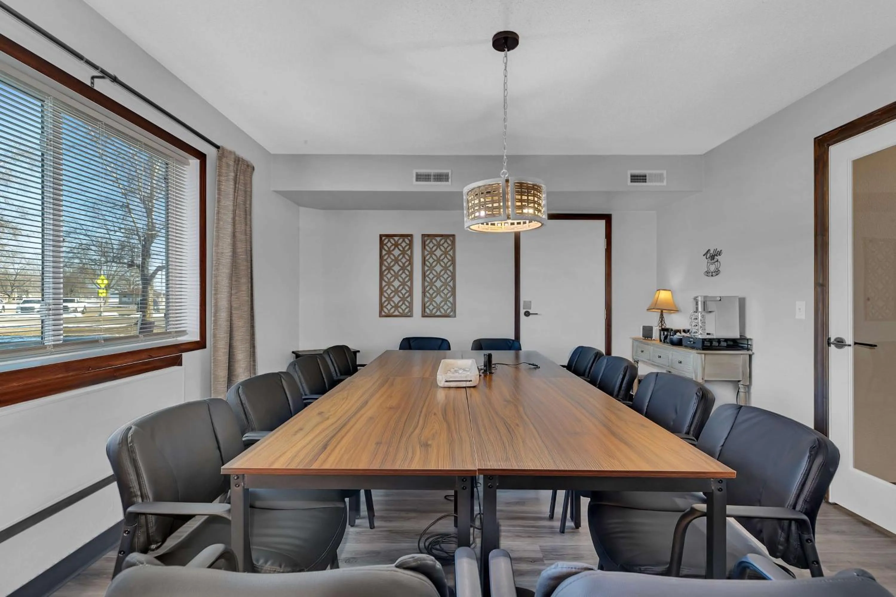 Meeting/conference room in SureStay Hotel by Best Western Spicer