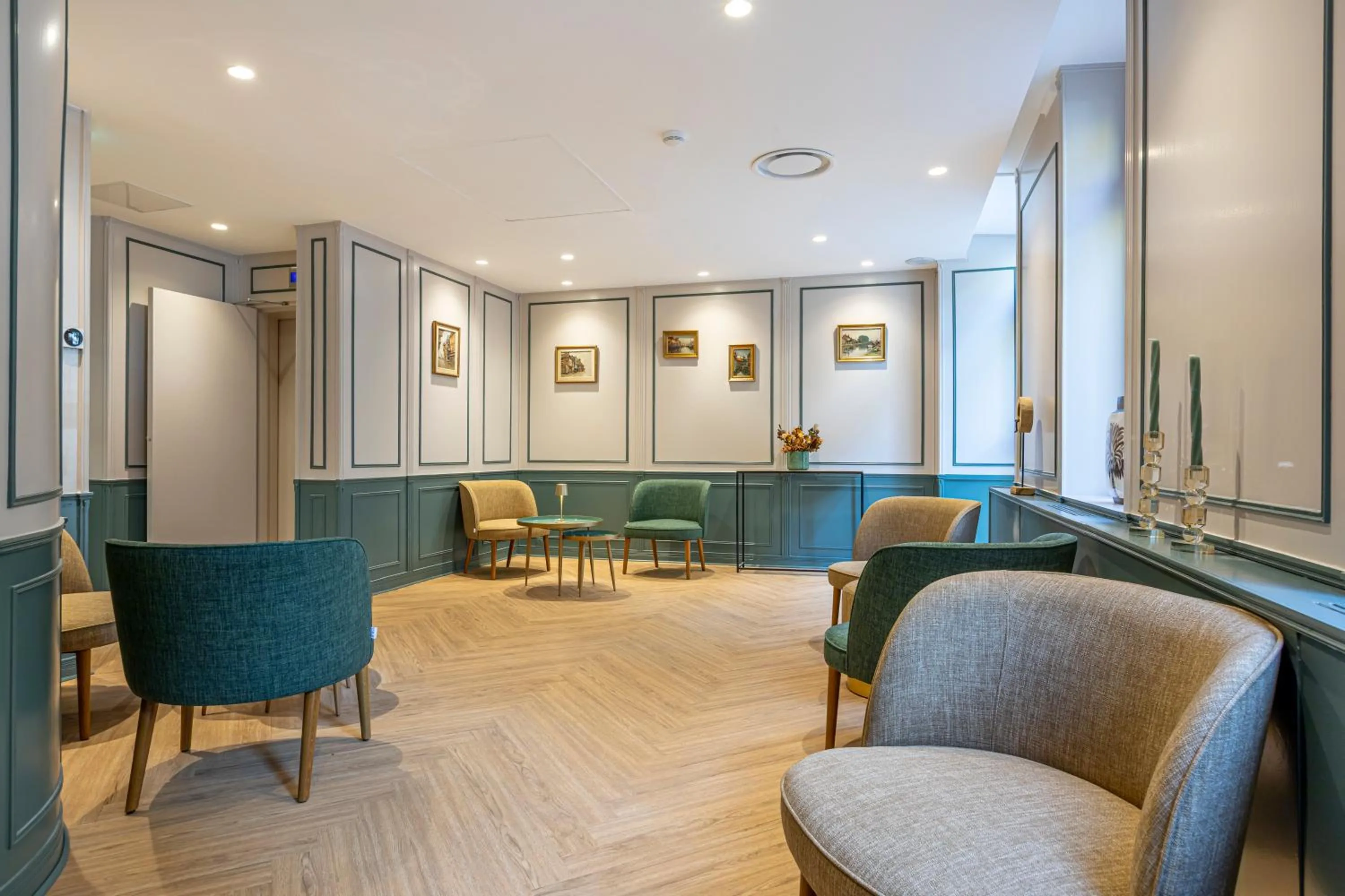 Living room in Hôtel Montcalm