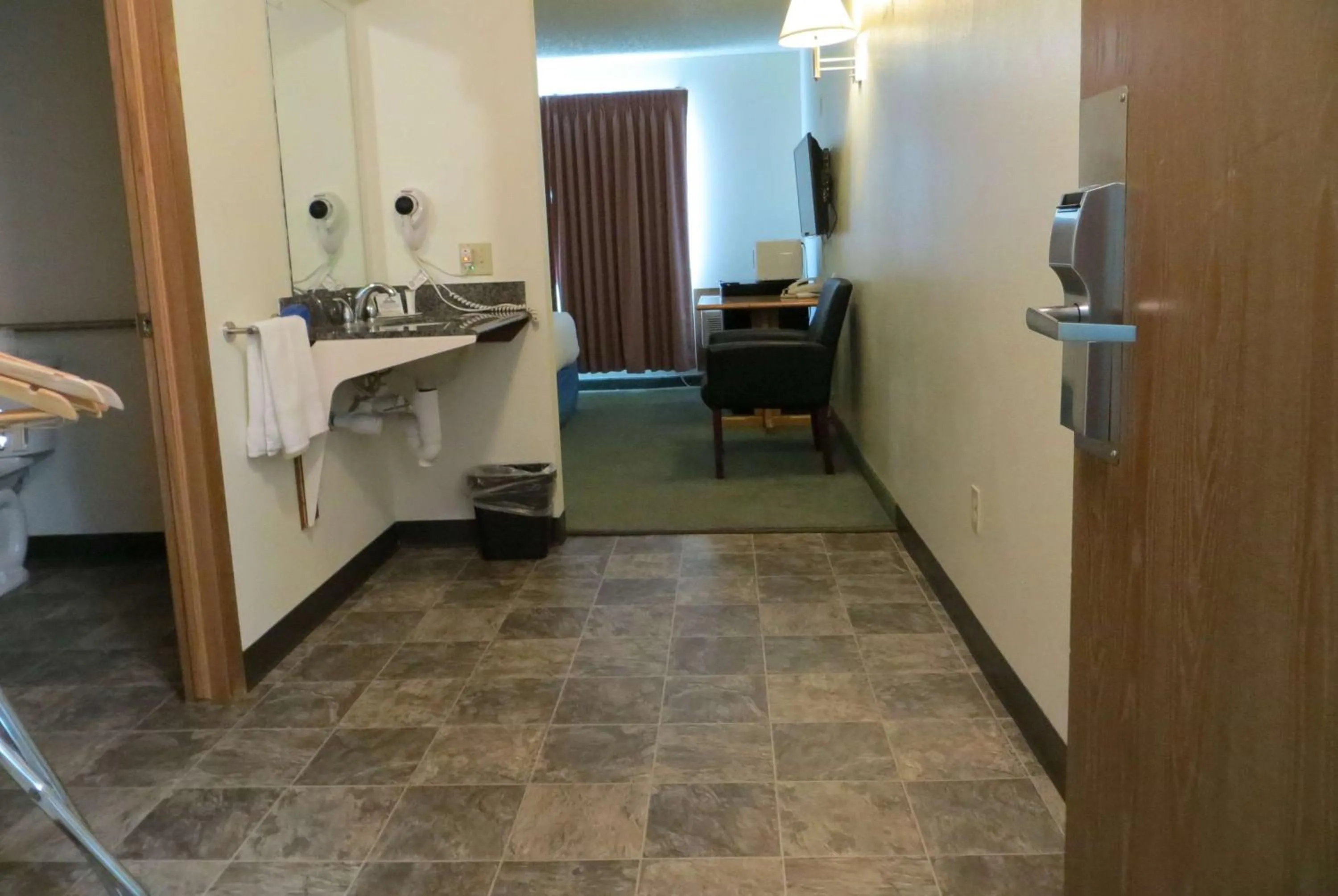 Photo of the whole room in Days Inn by Wyndham Alamosa
