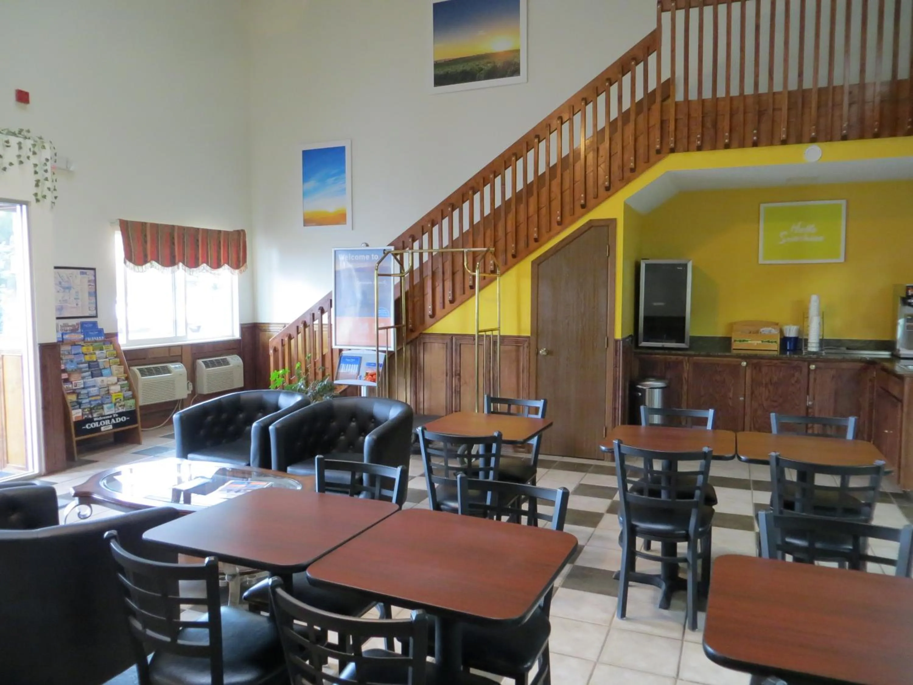 Lobby or reception in Days Inn by Wyndham Alamosa