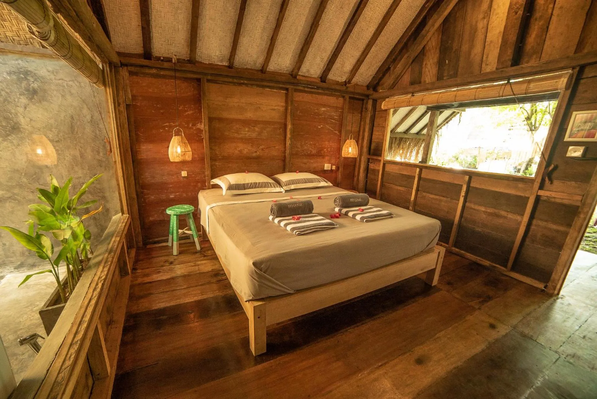 Bed in Musa Villas and Bungalows Gili Air