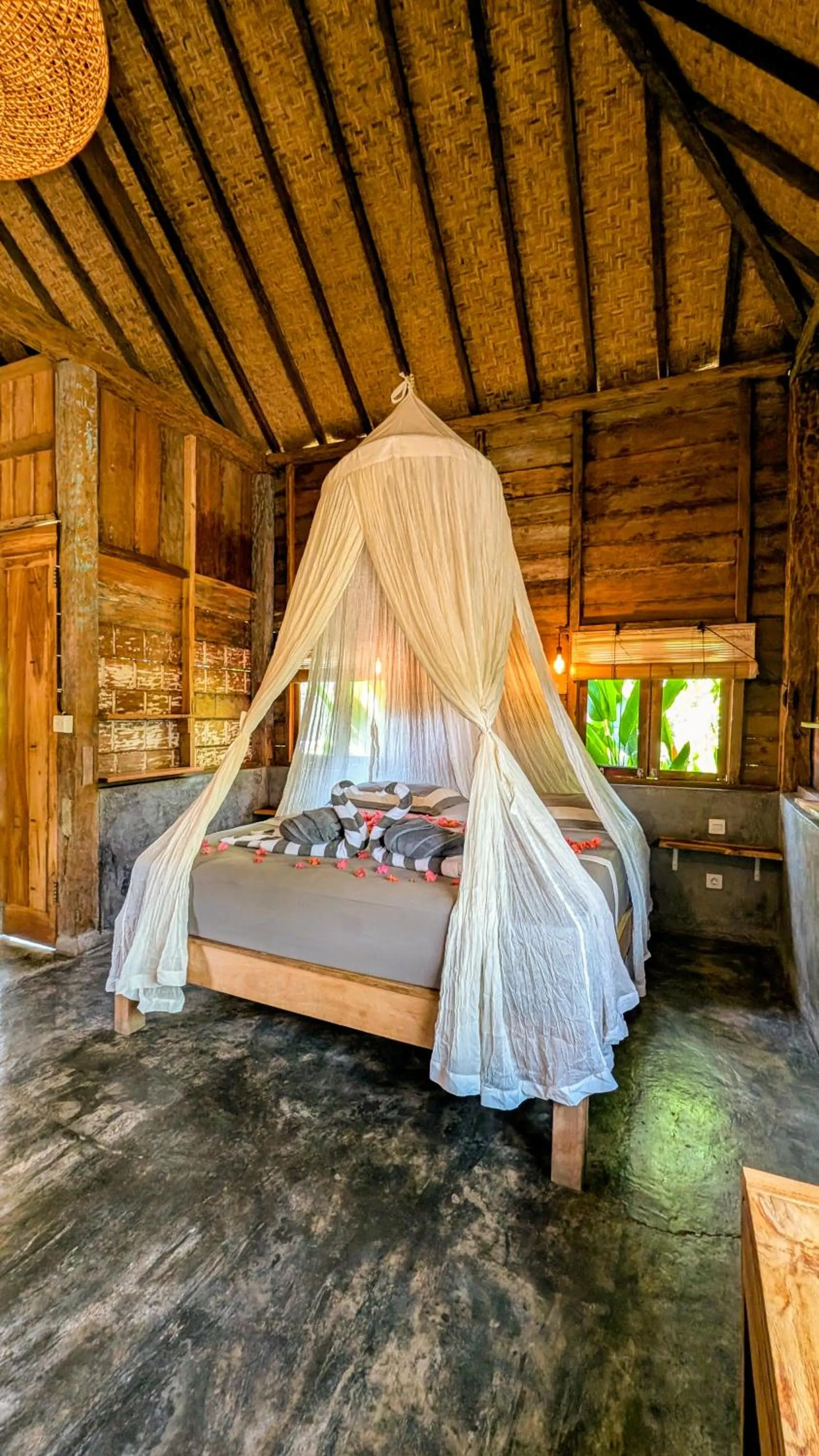 Bed in Musa Villas and Bungalows Gili Air